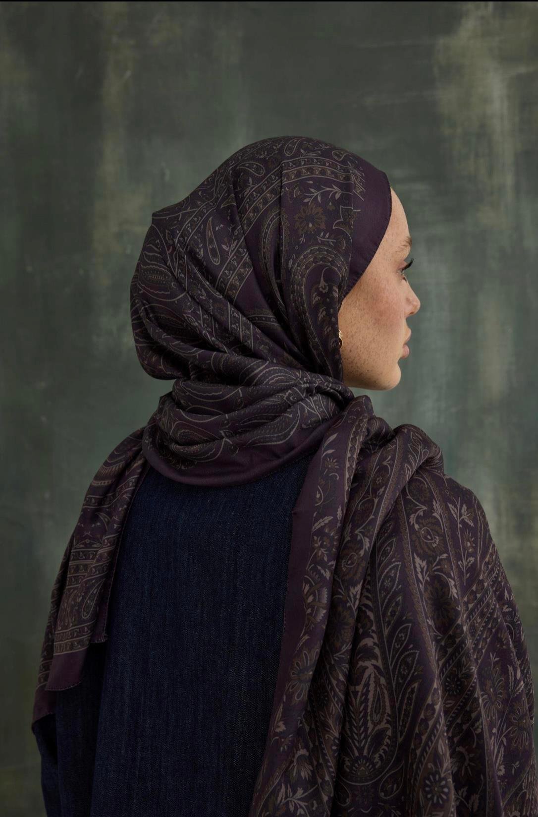 Frezya Koyu Mor Şal