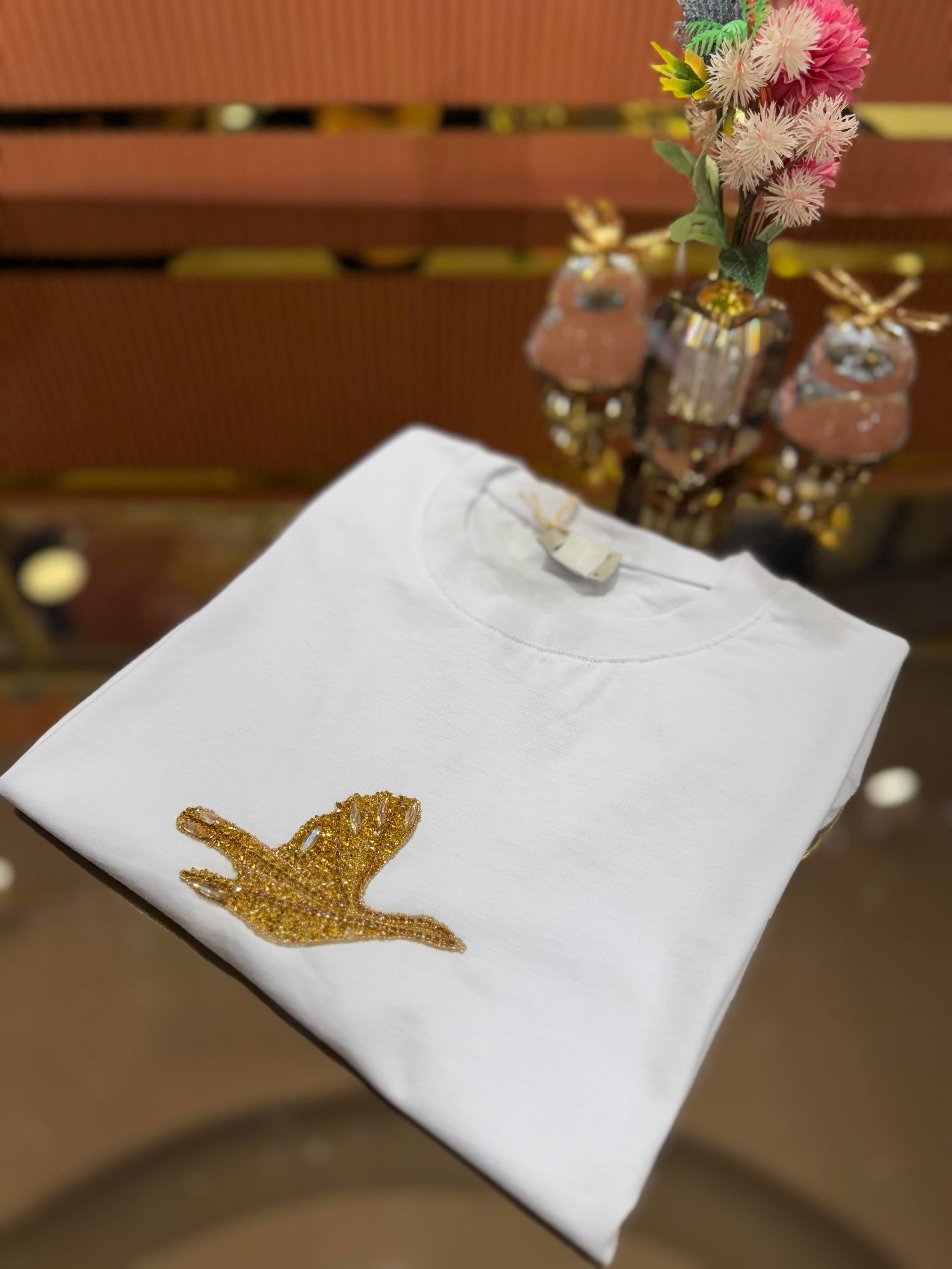 Gold Taşlı Kuşlu Tişört Beyaz