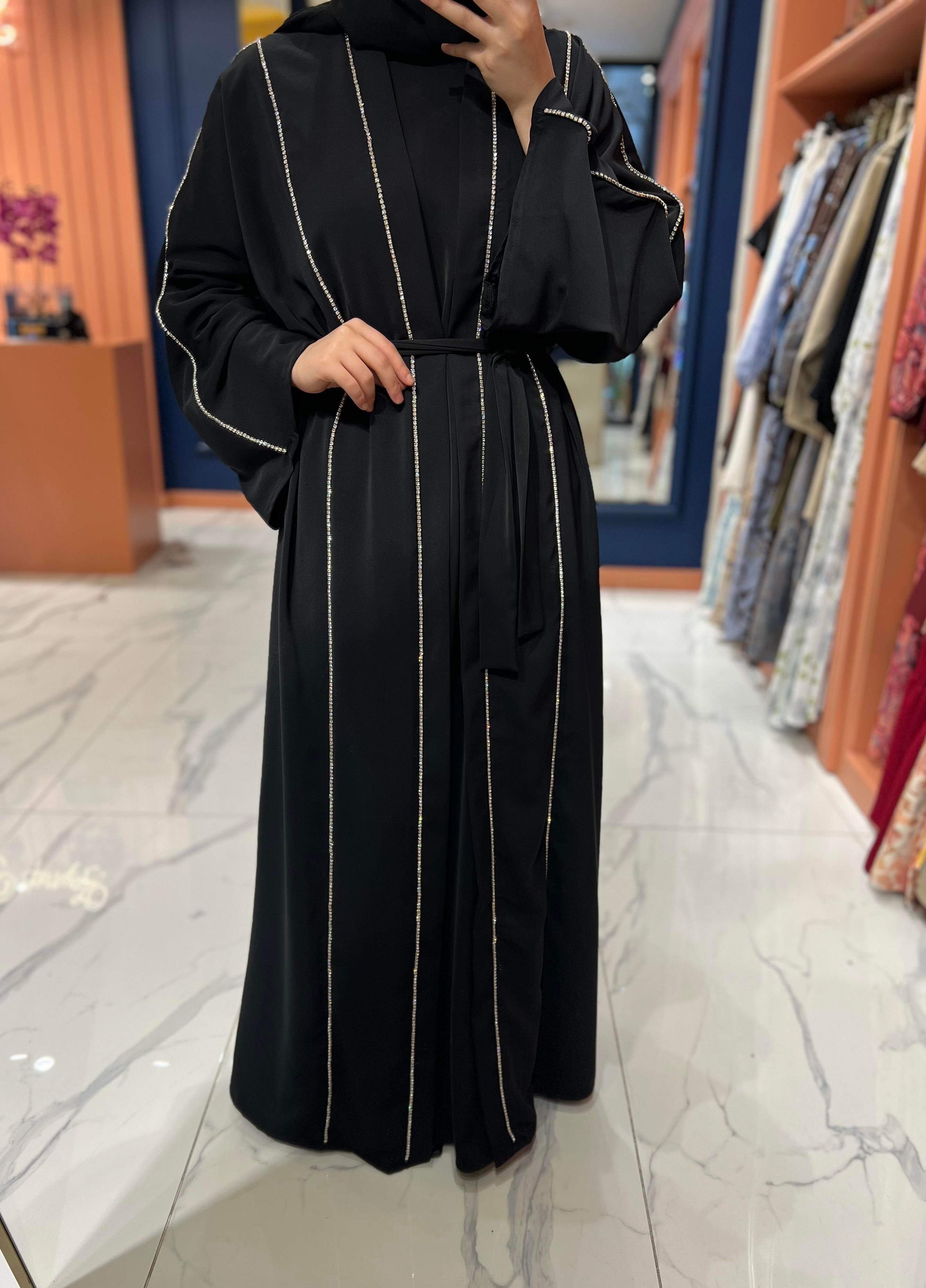 Şerit Taşlı Abaya Siyah