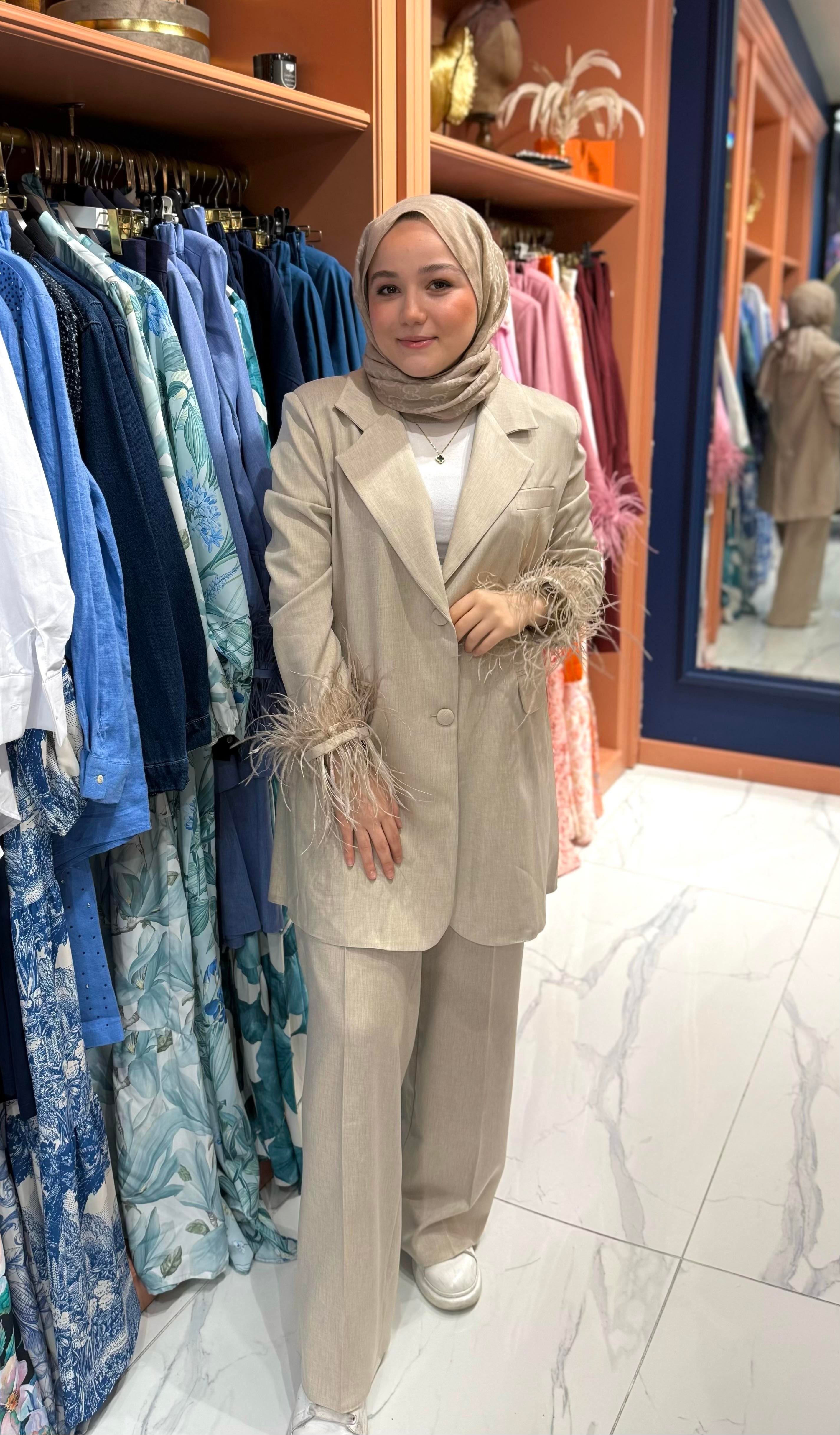 Tüylü Ceket Takım Taş