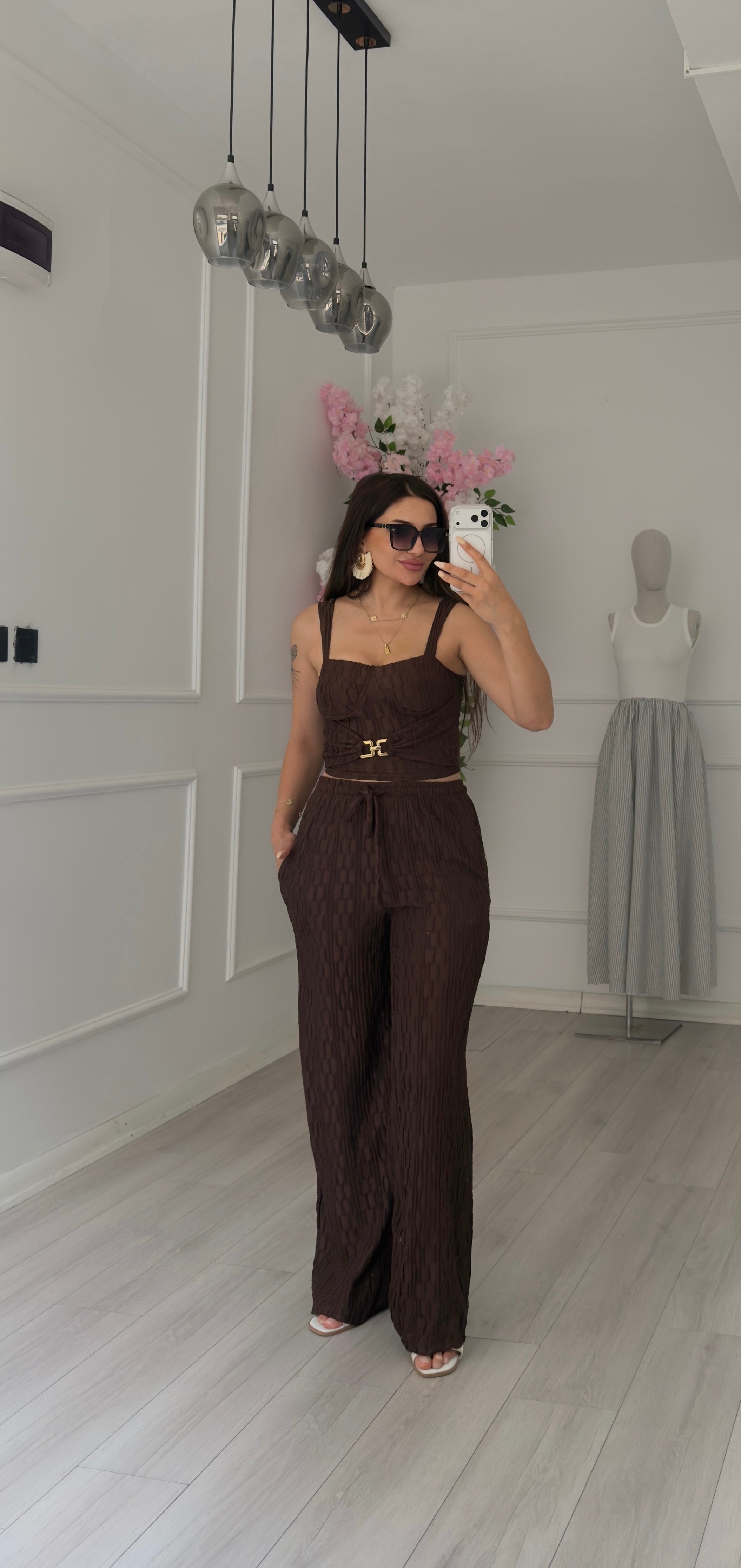  Acı Kahve Pantolon Toka Detaylı Bluz Takım