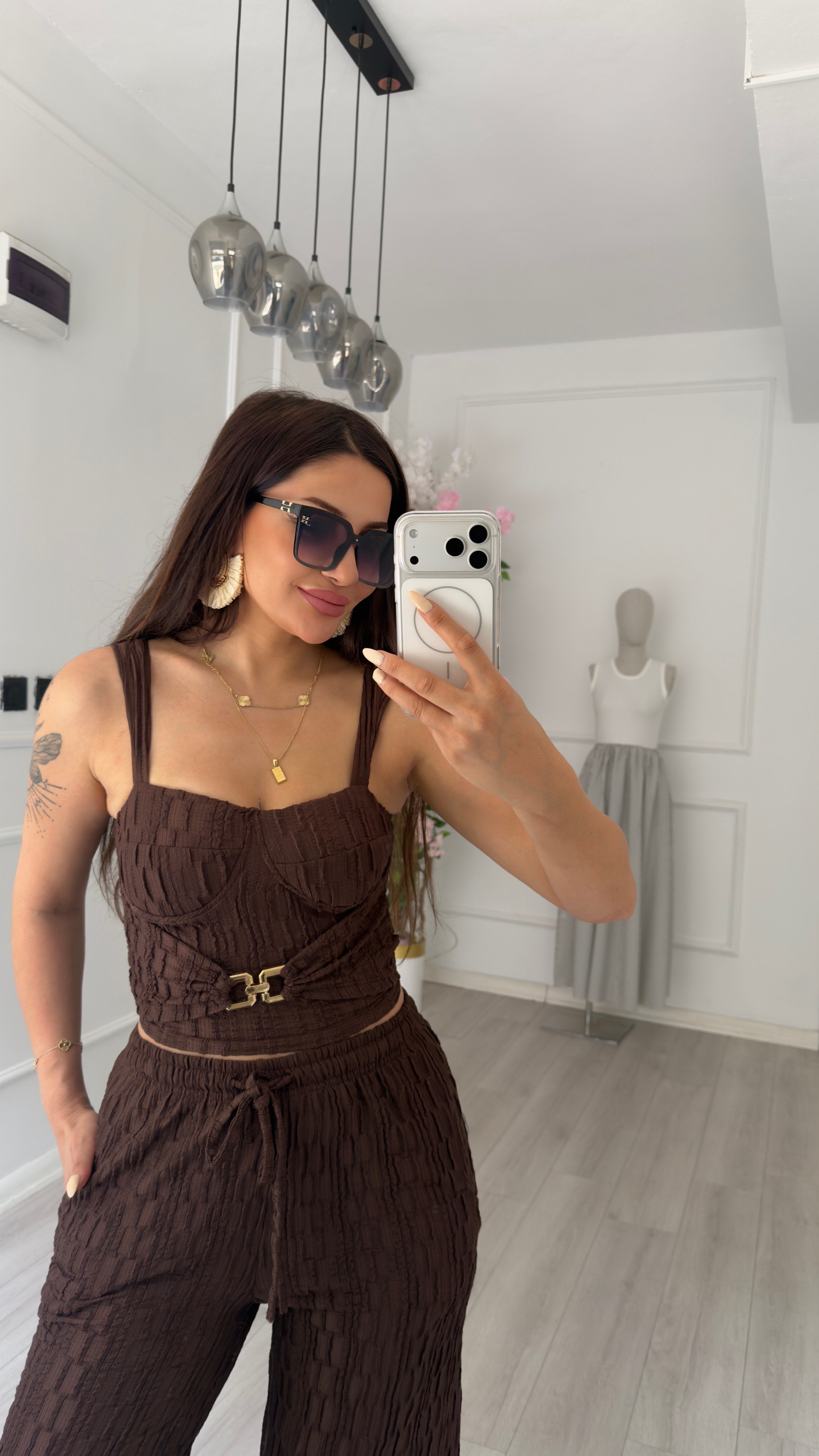  Acı Kahve Pantolon Toka Detaylı Bluz Takım