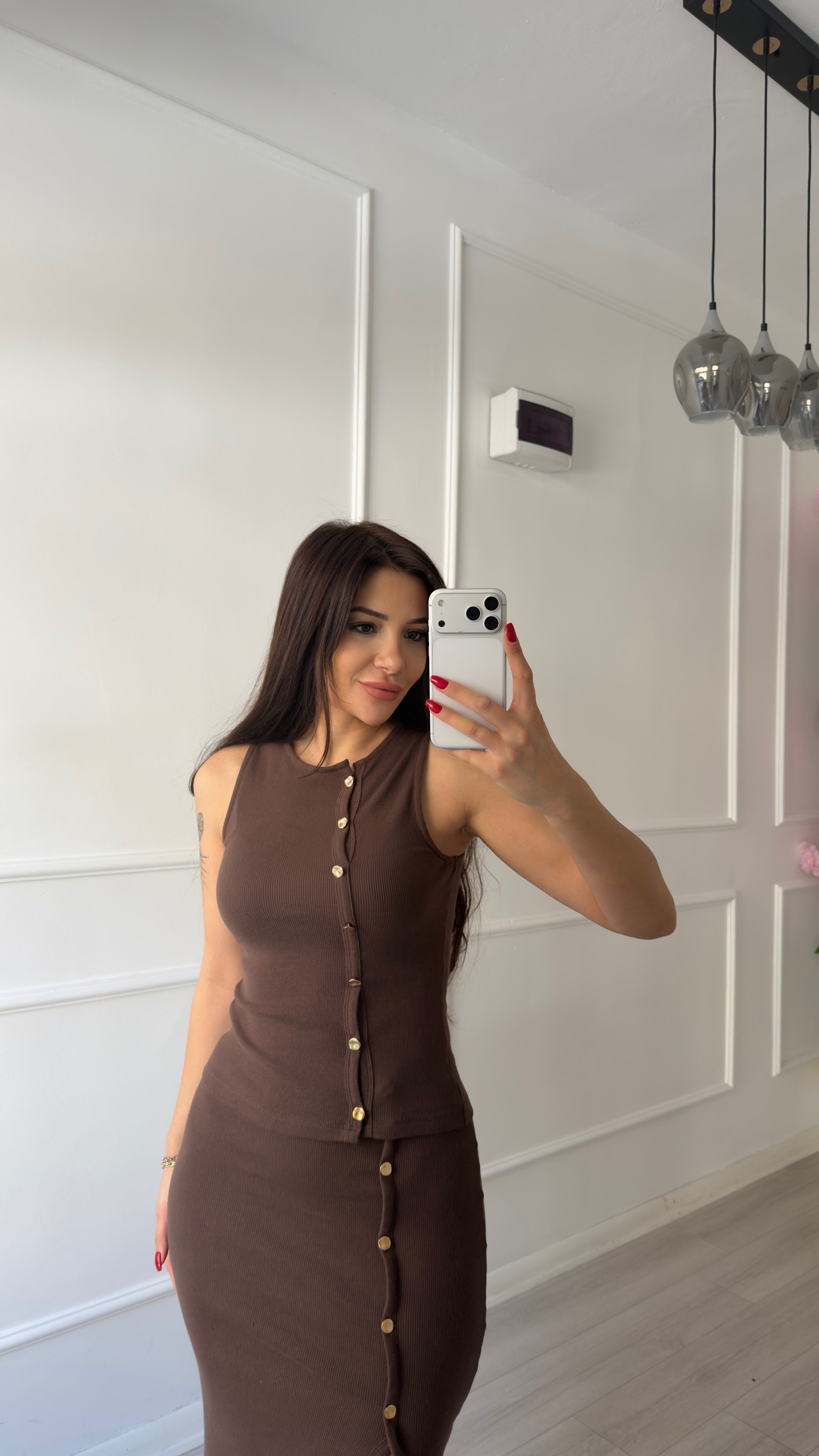 Acı Kahve Düğmeli Triko Yırtmaçlı Etek