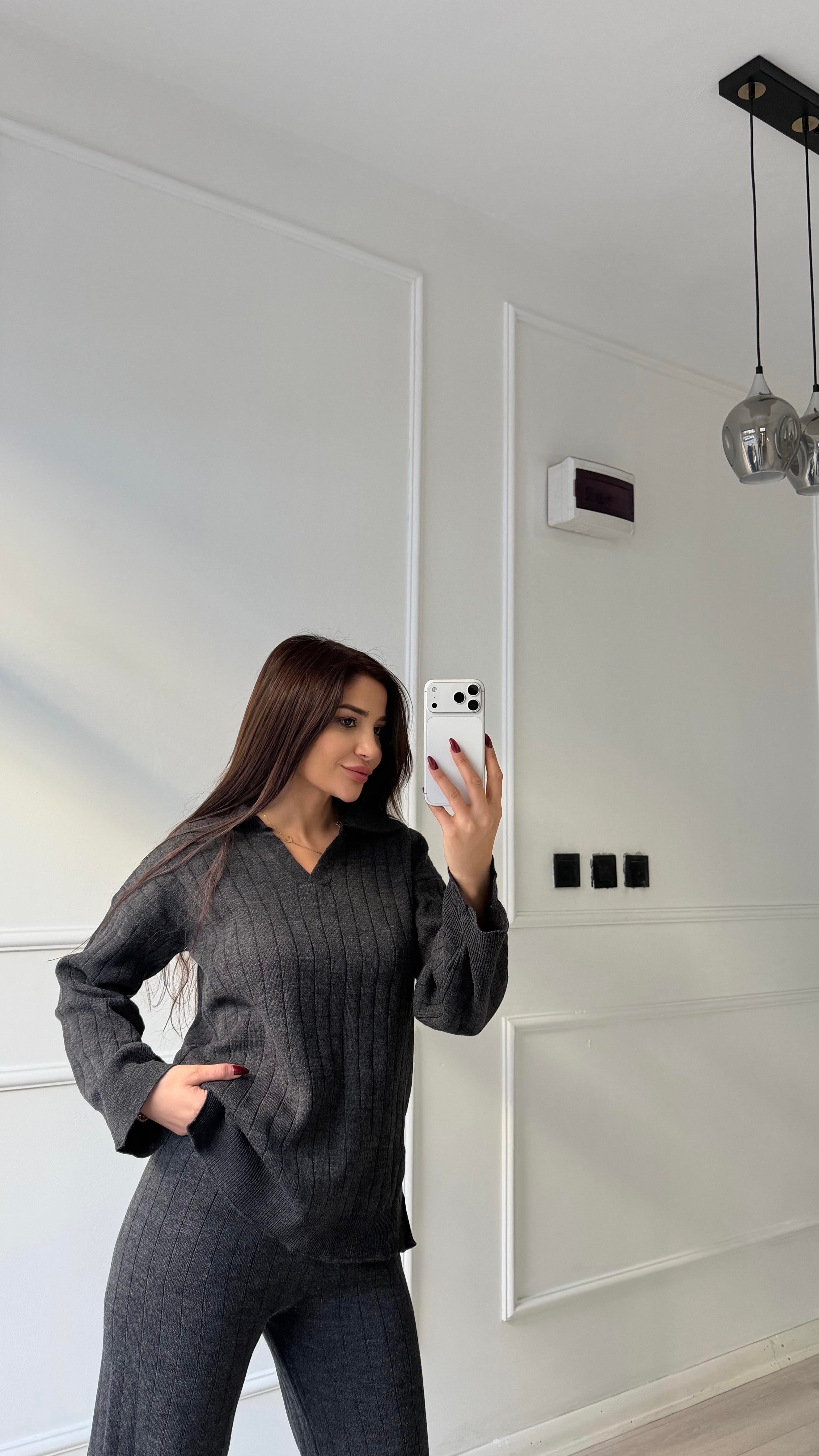 Antrasit Yumuşak Dokulu Polo Yaka Triko Pantolon Takım