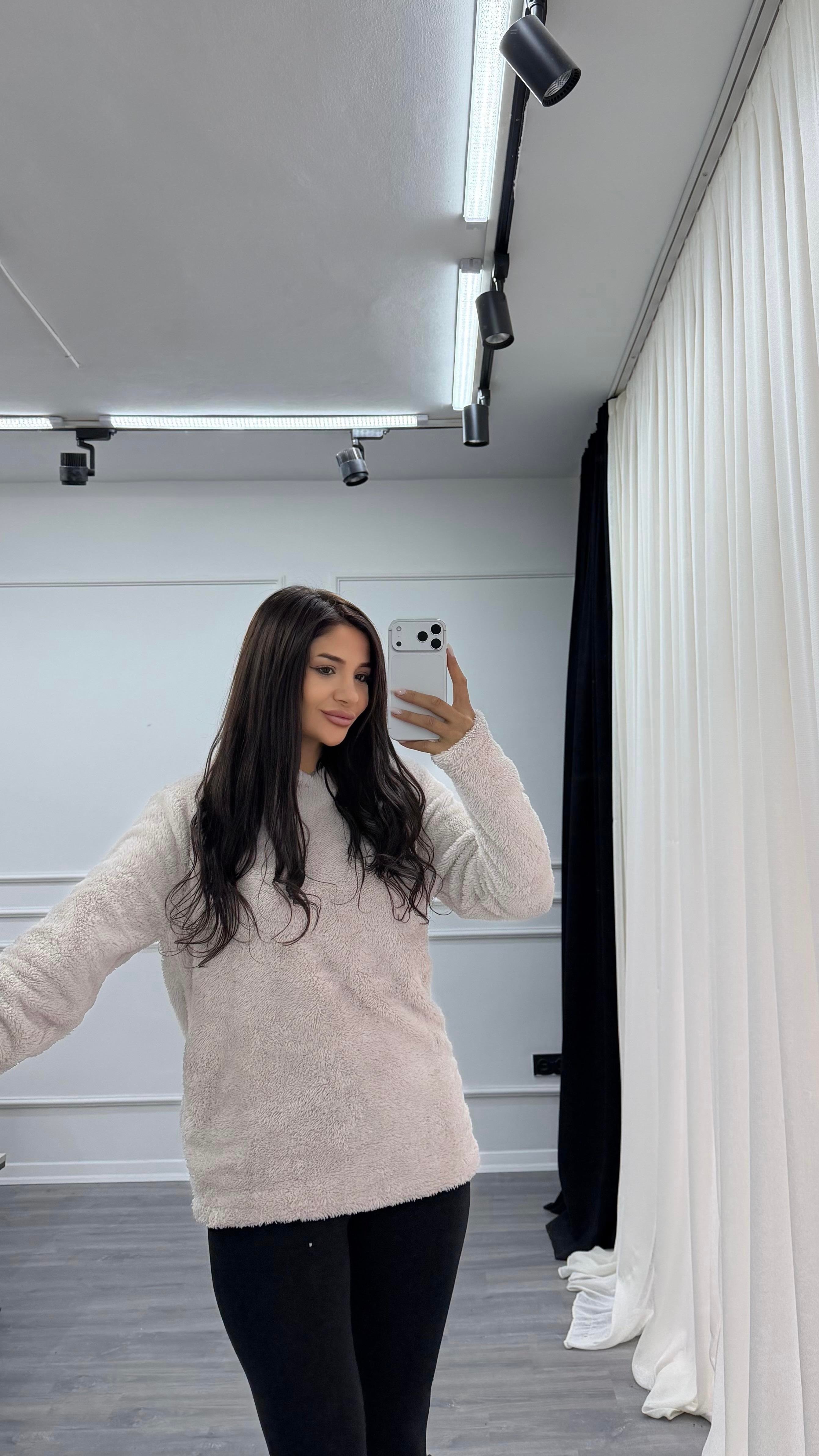 Bej Kapüşonlu Yumoş Oversize Peluş Sweatshirt