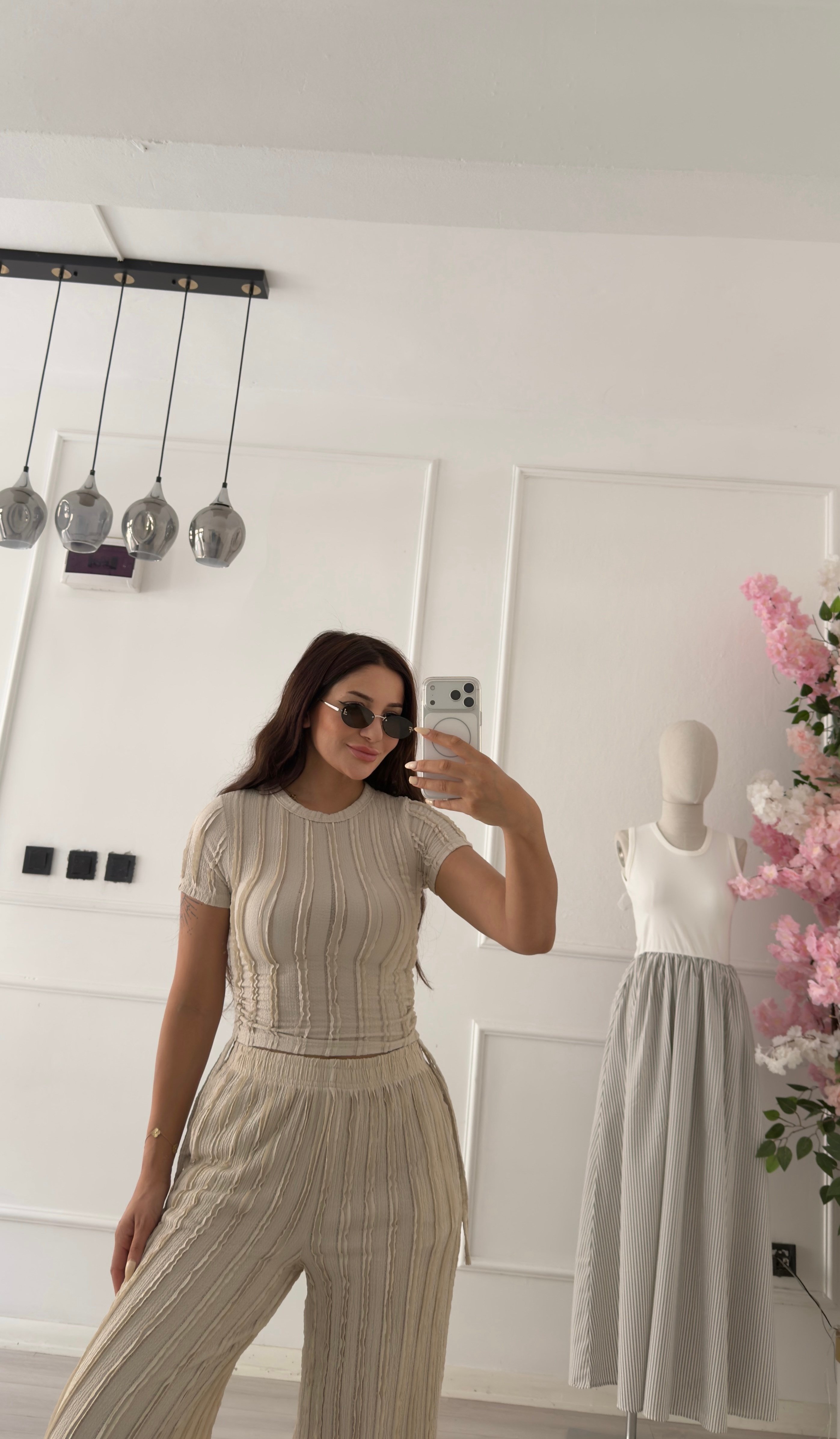 Bej Yanları Büzgülü Pantolon Takım