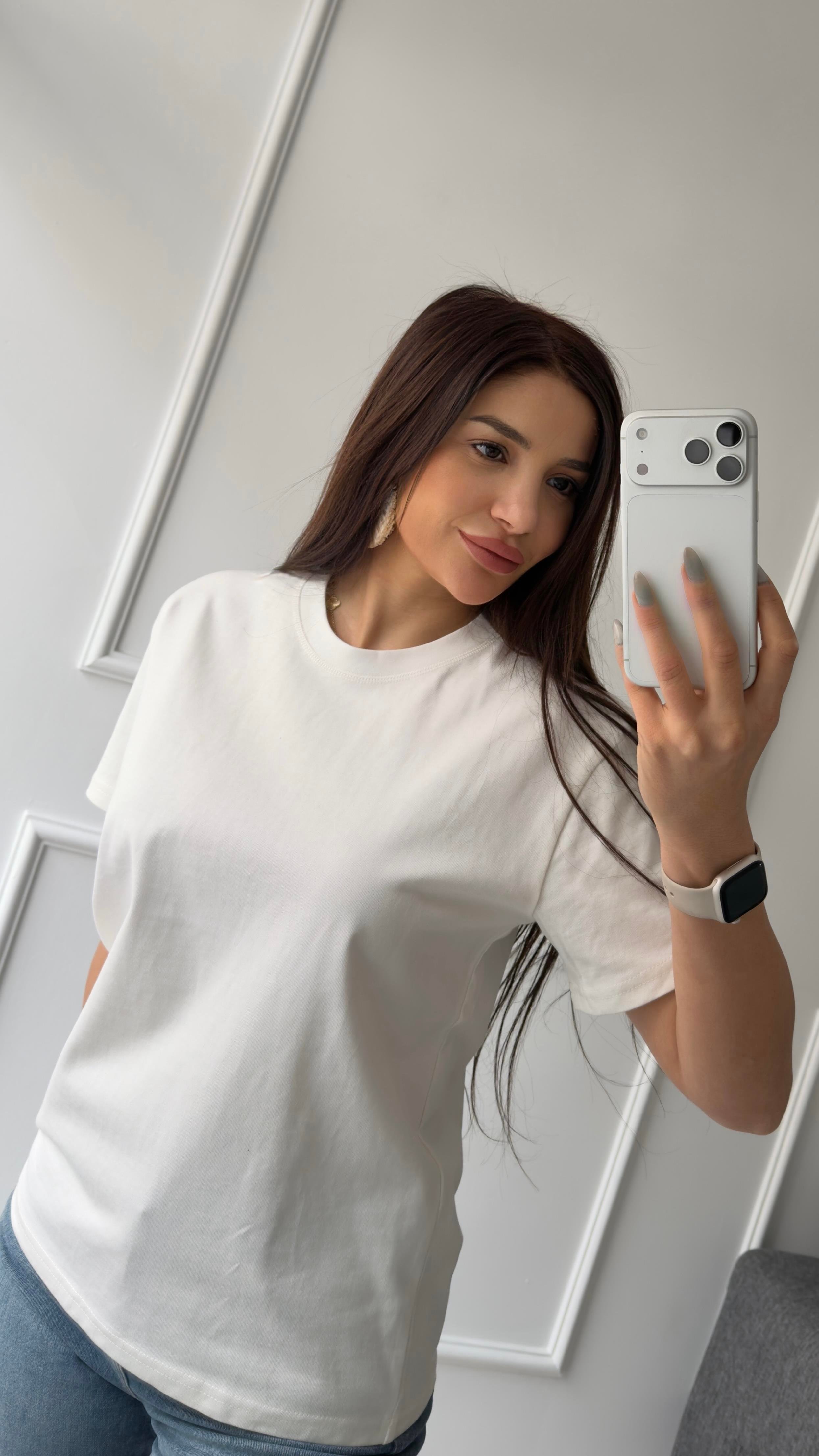 Beyaz %100 Cotton Kısa Kollu Bisiklet Yaka Tshirt