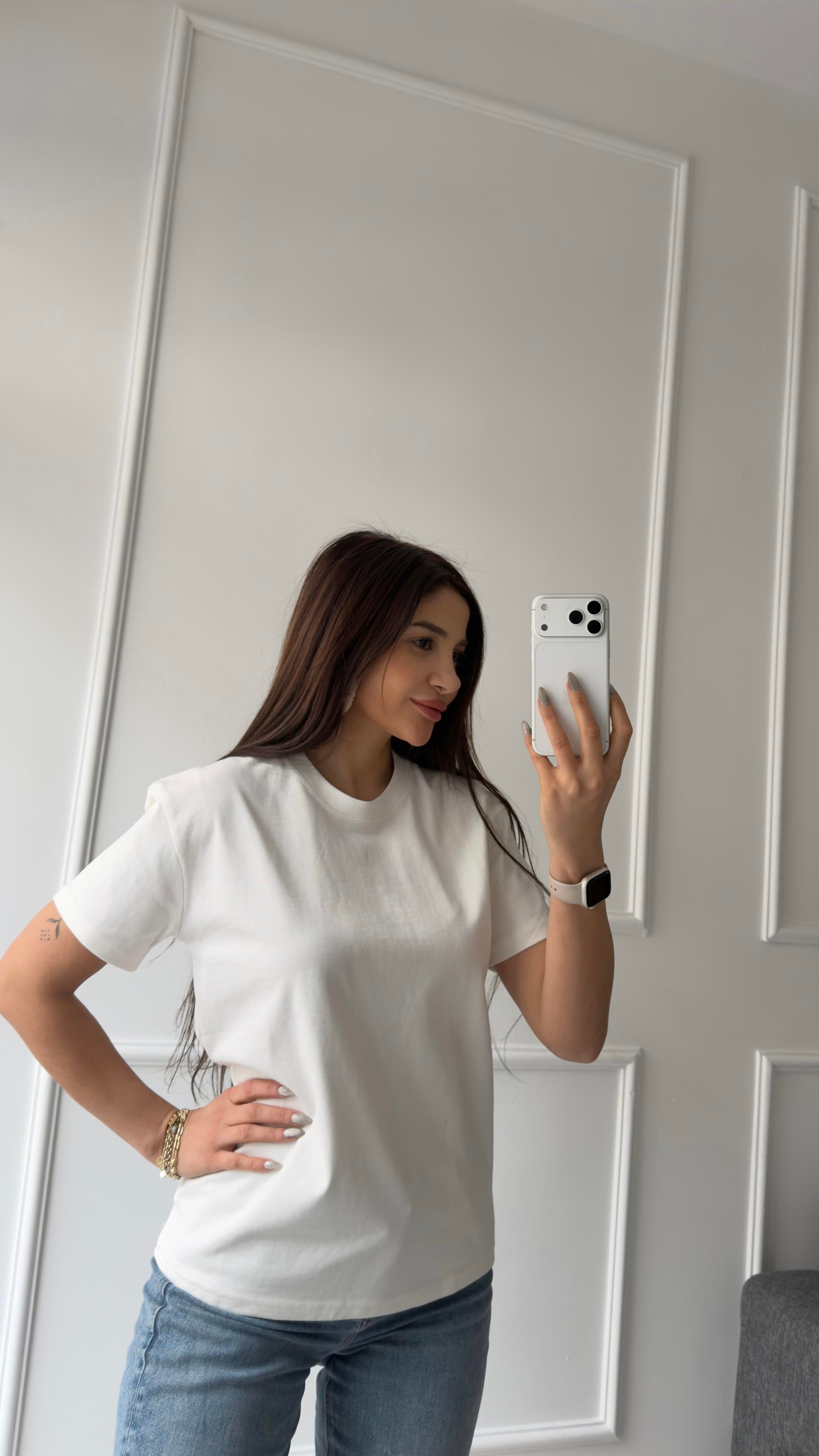 Beyaz %100 Cotton Kısa Kollu Bisiklet Yaka Tshirt