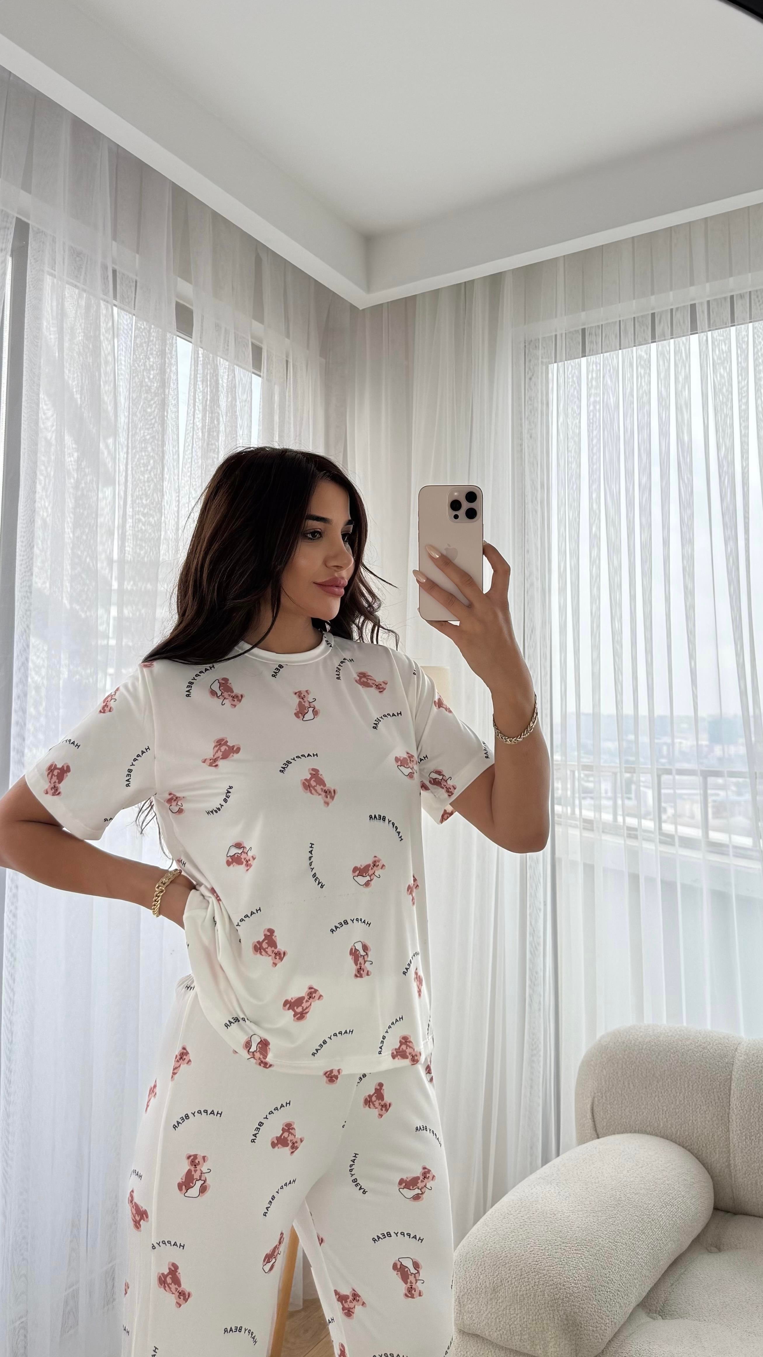 Beyaz Premium Kalite Kısa Kollu Ayıcık Desenli Pijama Takımı
