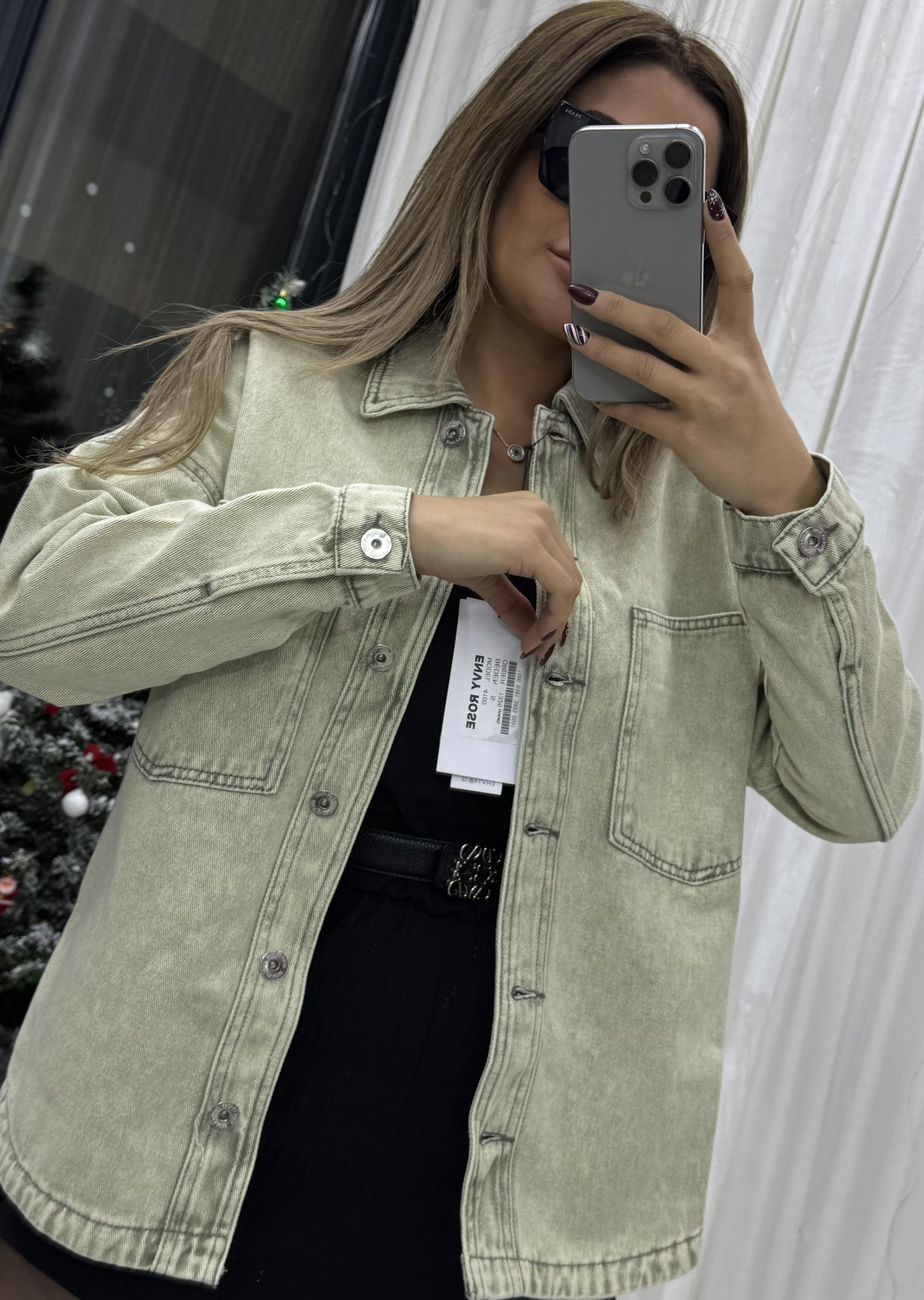 Cepli Yırtmaç Detaylı Oversize Denim Ceket-Yeşil