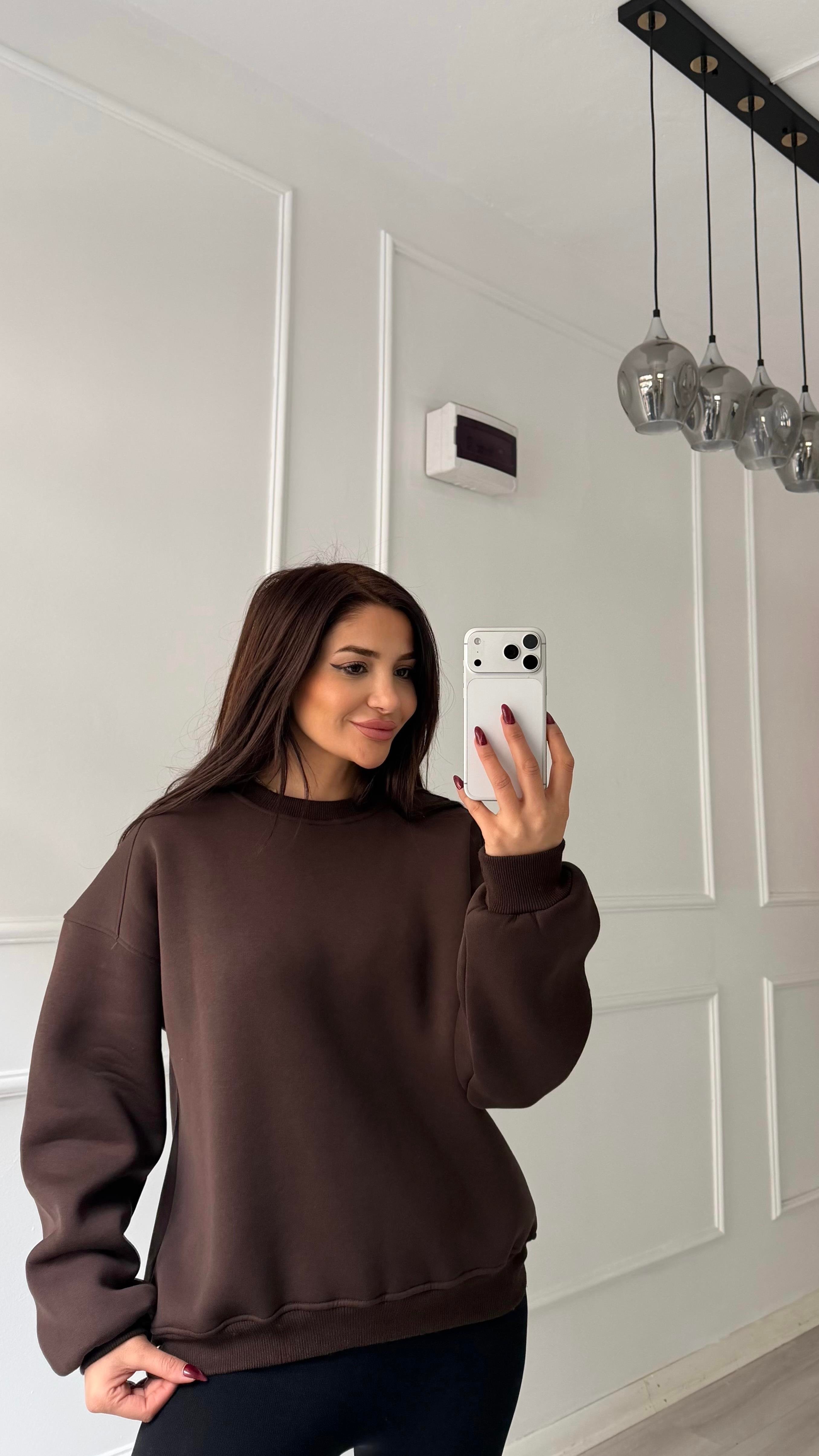 Kahverengi Labubu Nakışlı Oversize Şardonlu Sweatshirt