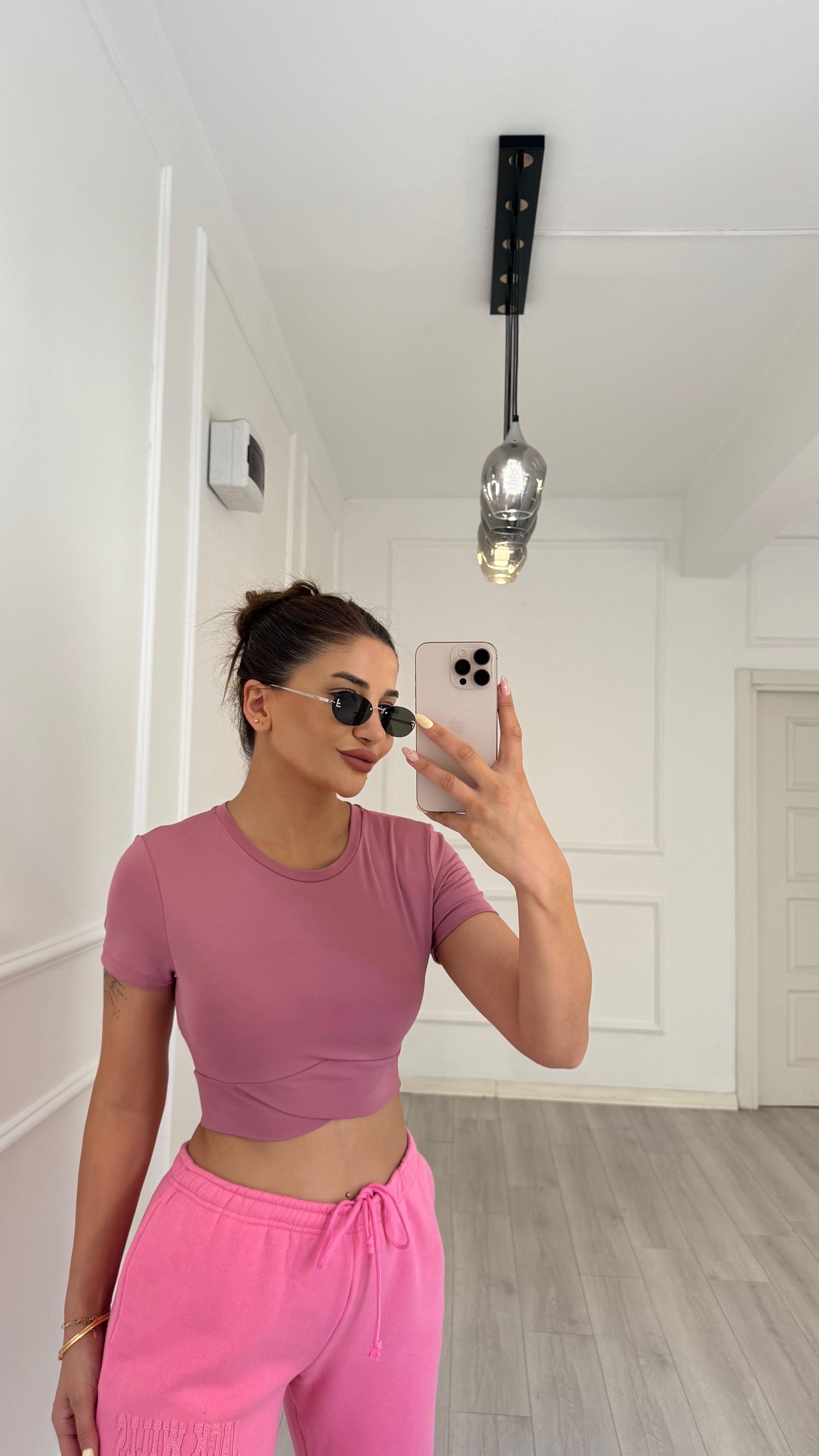 Kısa Kol Bisiklet Sporcu Crop Top -Gül Kurusu