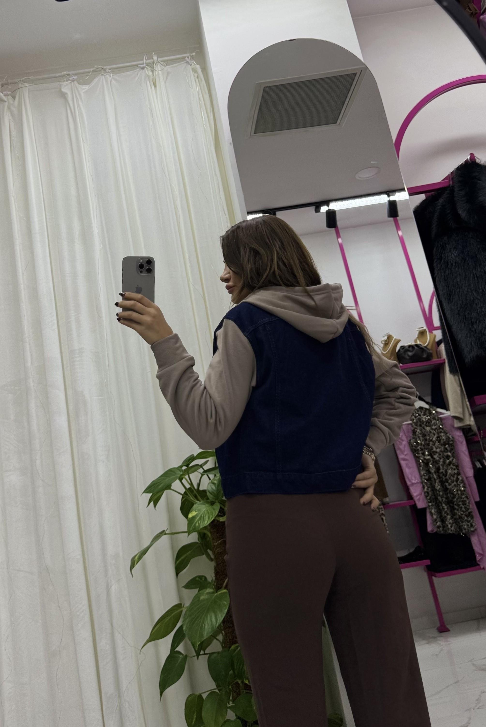 Kolları Kahverengi Kapüşonlu Lacivert Denim Kot Ceket