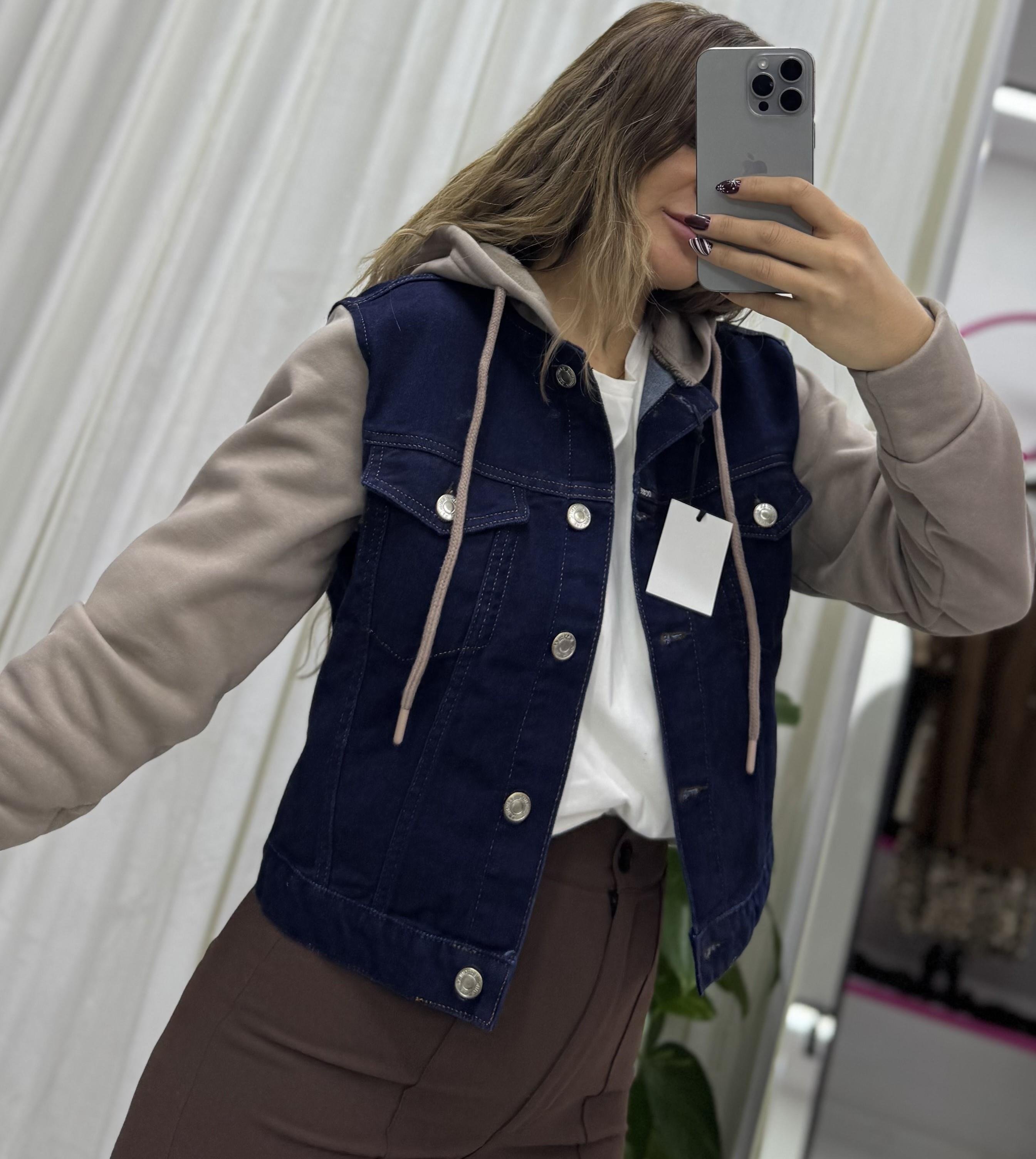 Kolları Kahverengi Kapüşonlu Lacivert Denim Kot Ceket