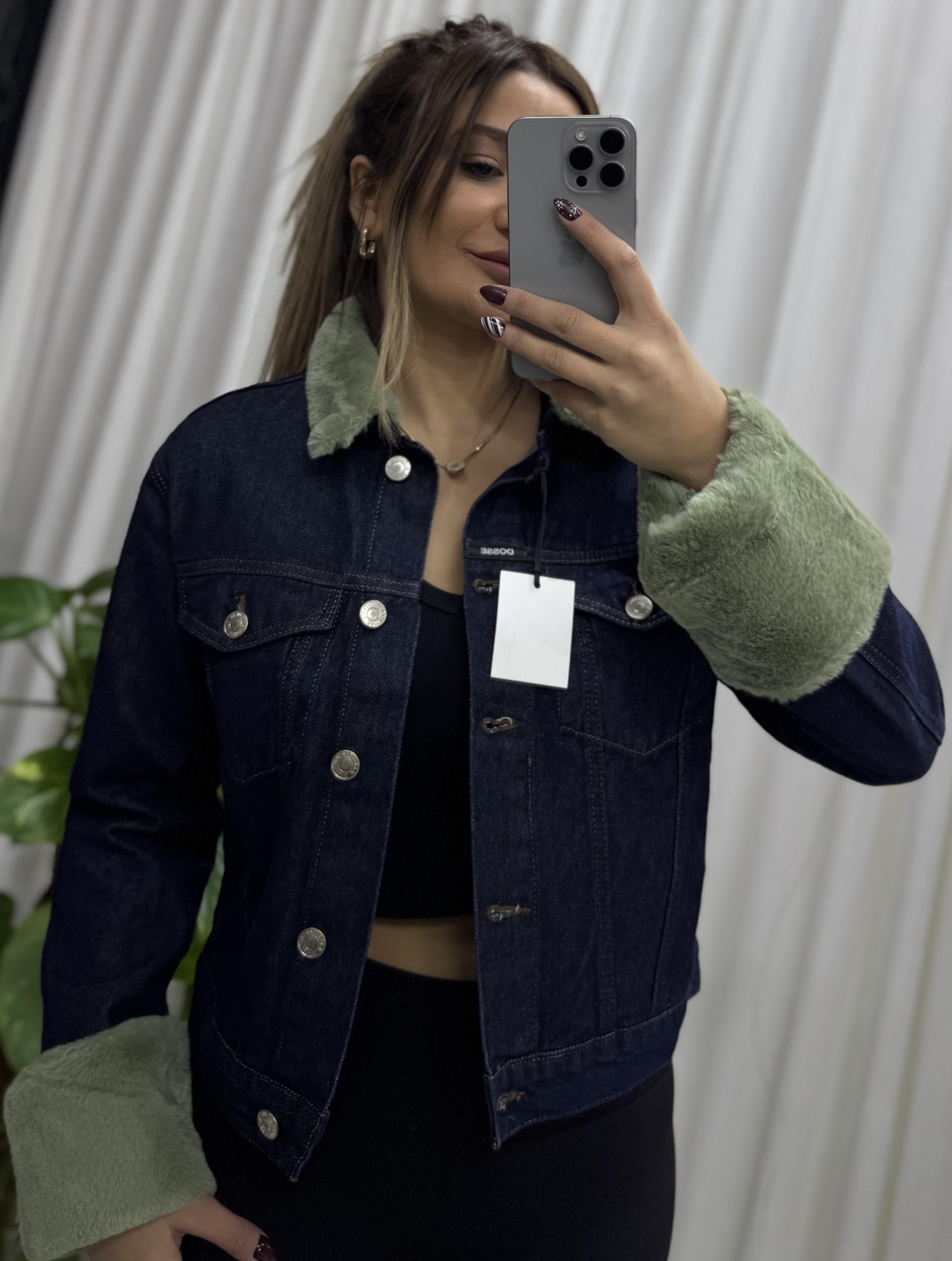 Kolları Yeşil Peluşlu Kısa Kot Ceket-denim