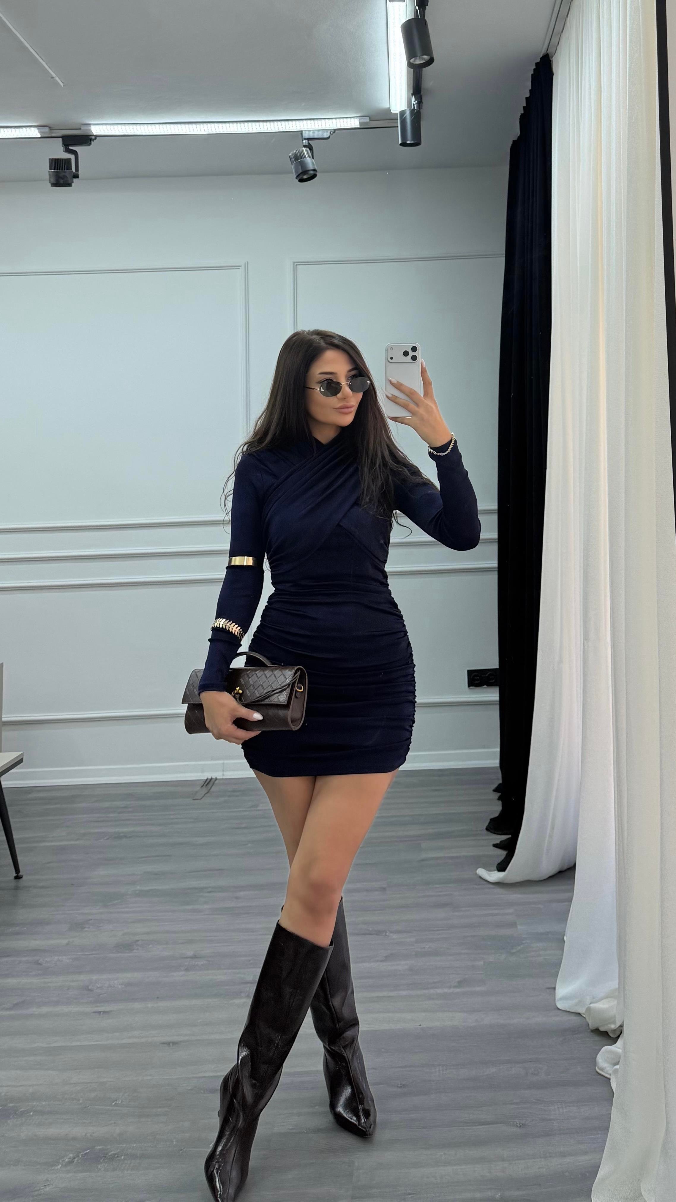 Lacivert Drapeli Asimetrik Kesim Esnek Elbise