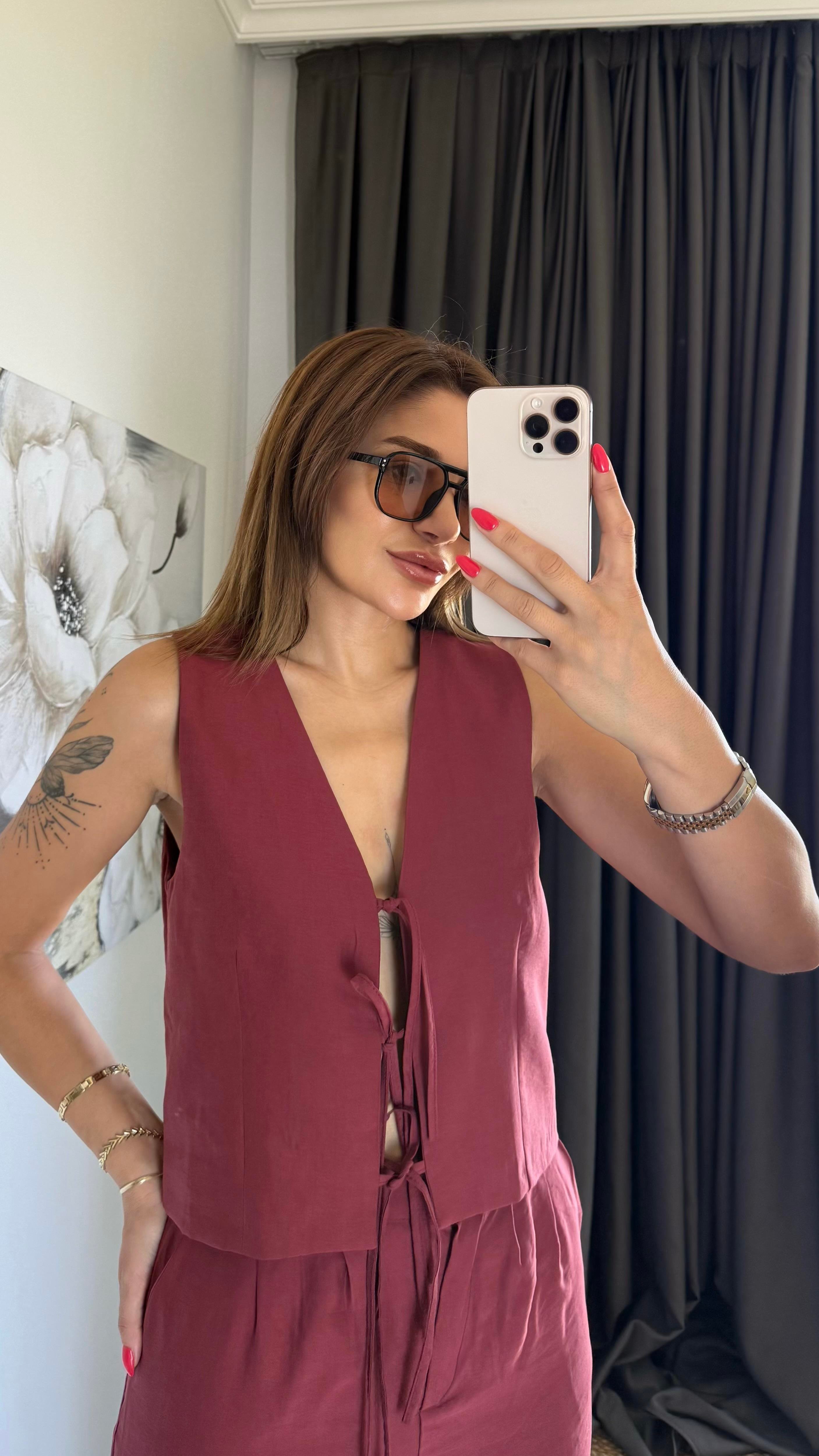 Ön Bağlama Detaylı Yelek Ve Pantolon Bordo İkili Takım