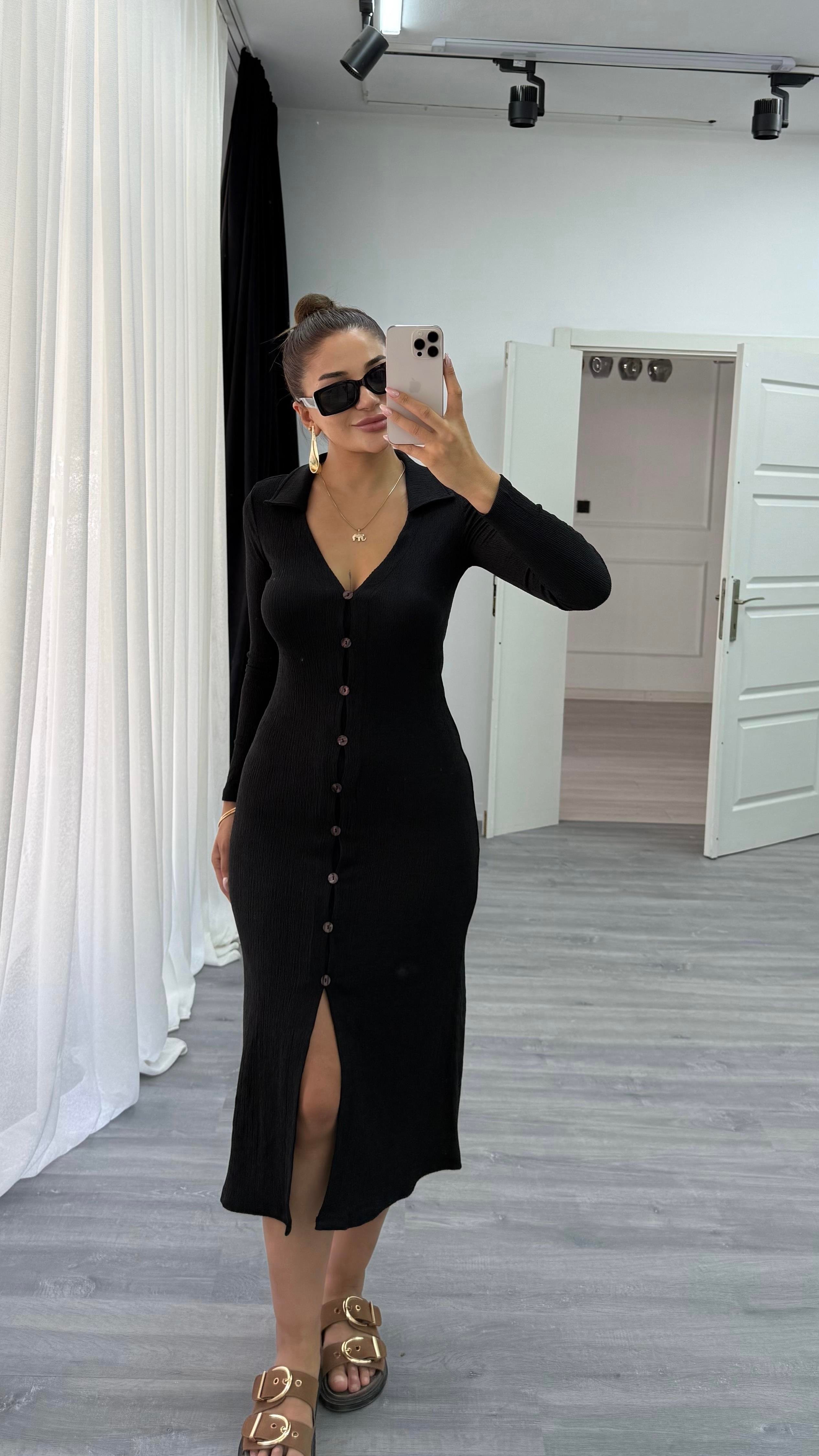 Önden Düğmeli Eni Boyu Esnek Elbise
