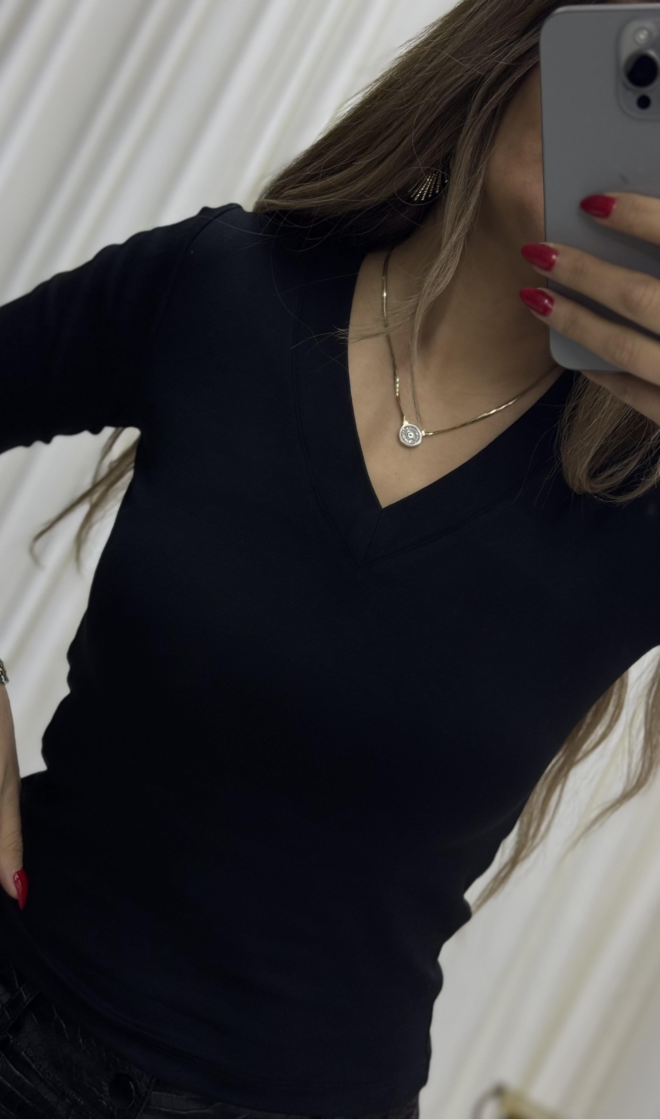 Premium Kalite  V Yaka Regular/Normal Kalıp Örme Bluz- Siyah