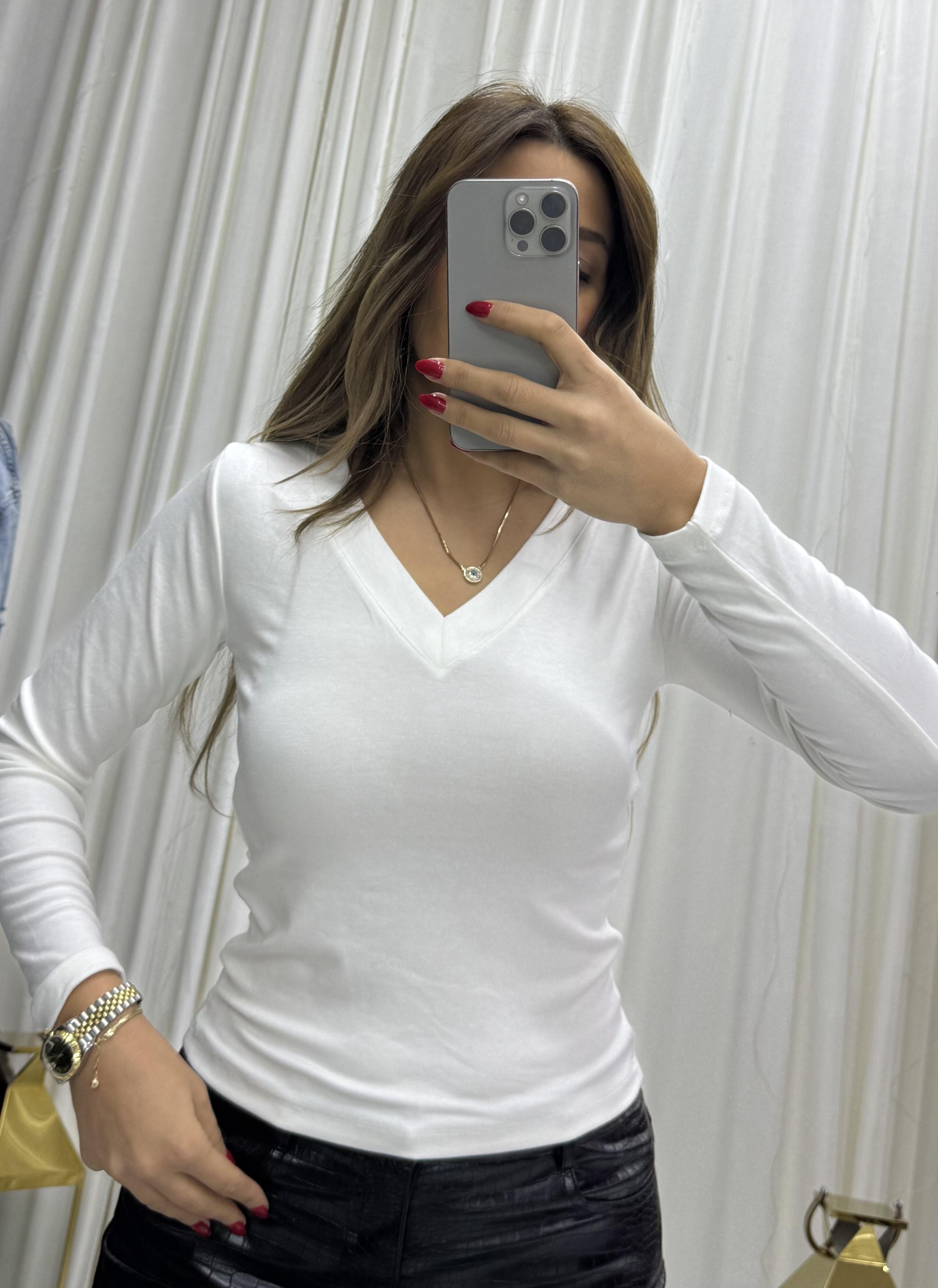 Premium Kalite  V Yaka Regular/Normal Kalıp Örme Bluz- Beyaz