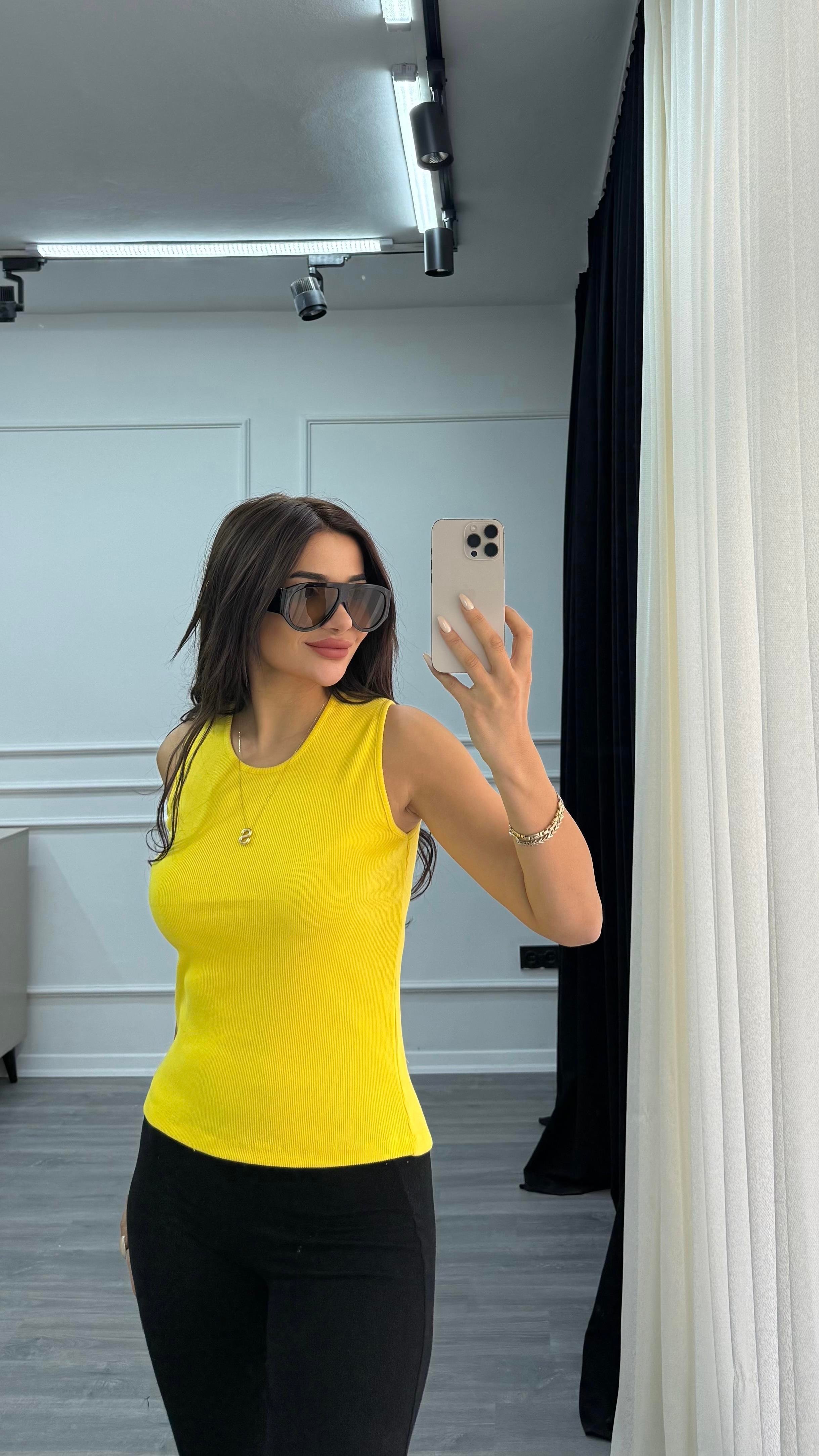 Sarı Esnek Bisiklet Yaka Kaşkorse Geniş Askılı -Bluz