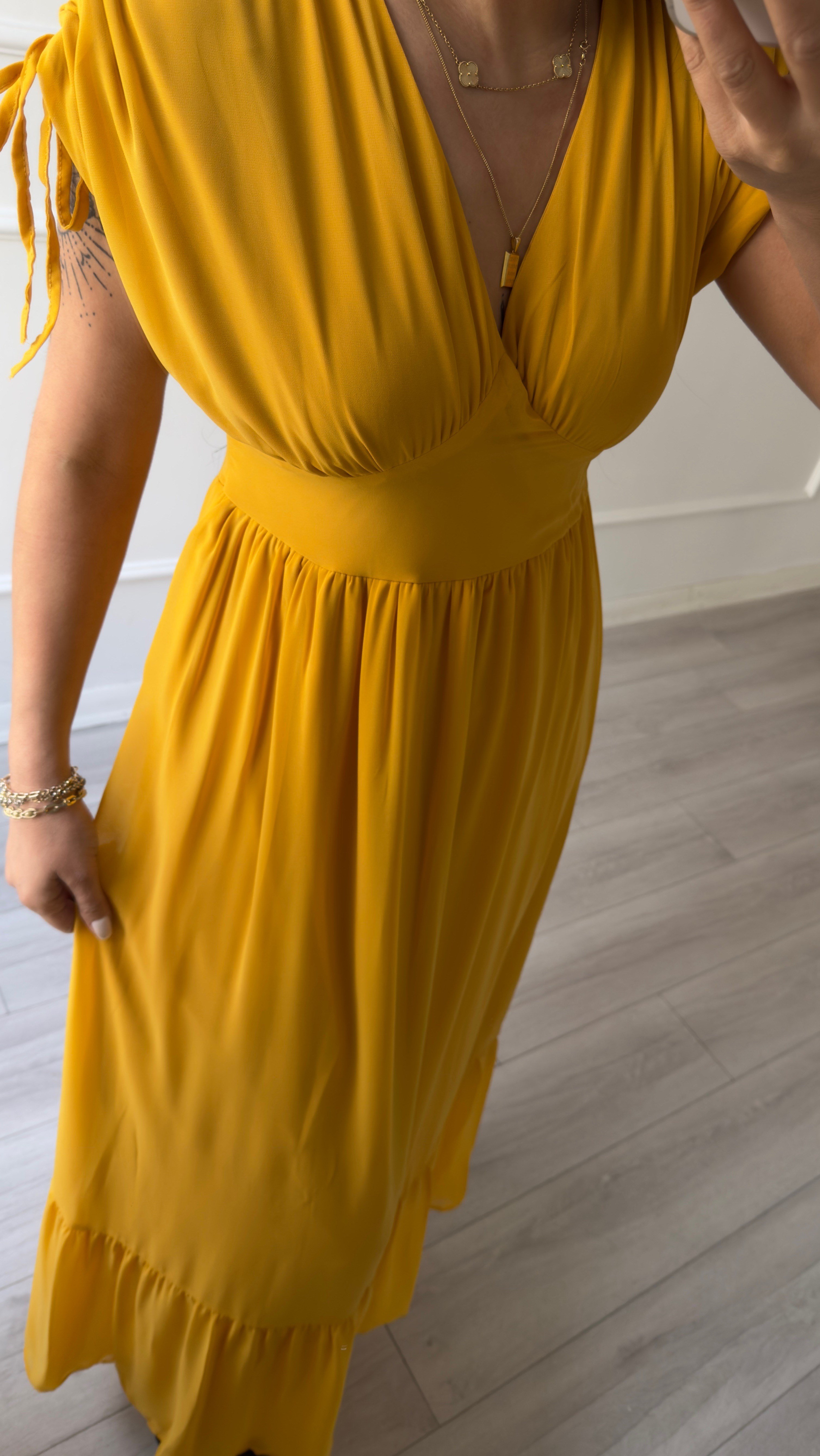 Sarı V Yaka Dökümlü Sifon Elbise