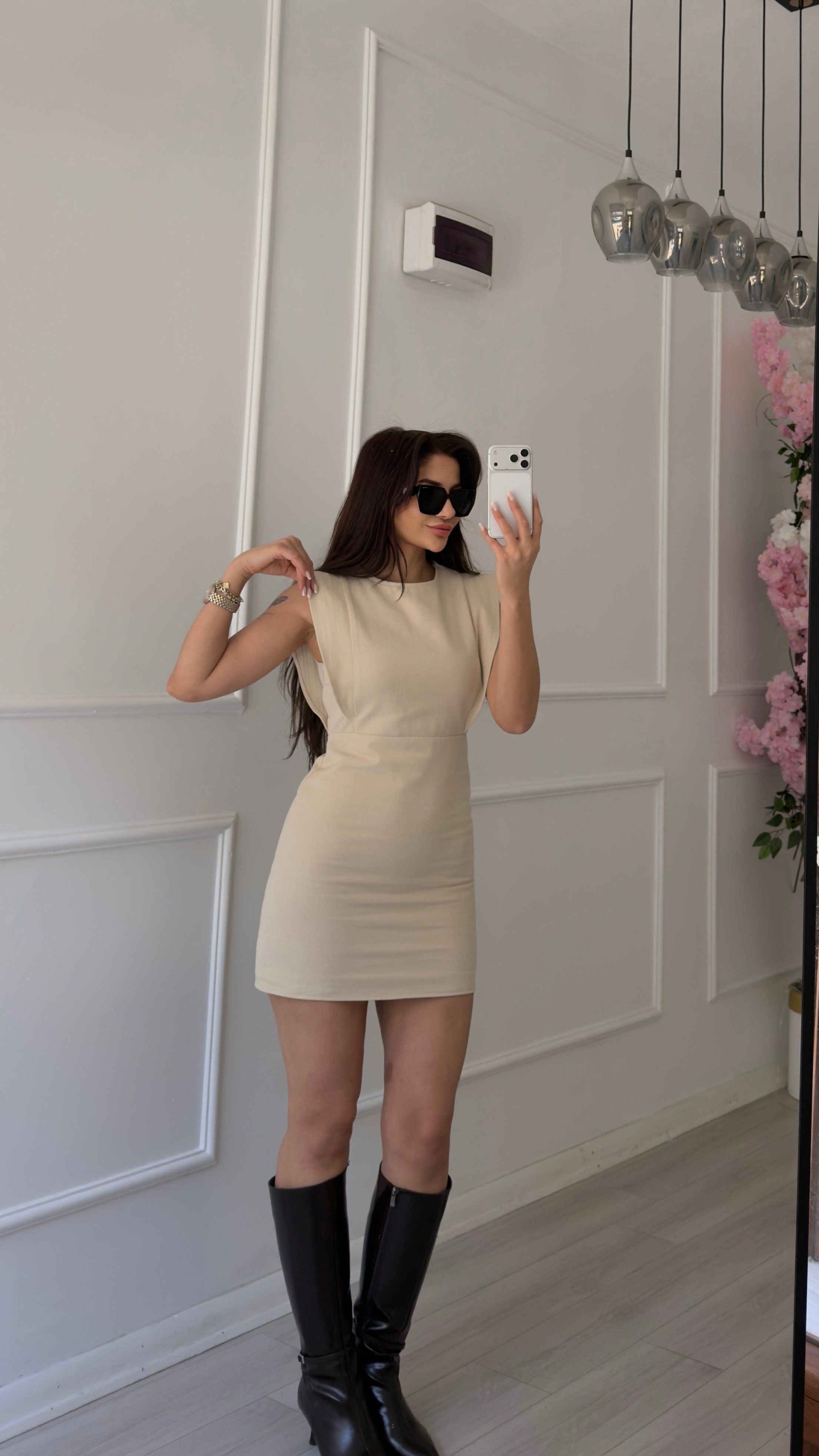 Sırt Fermuarlı Bej Gabardin Elbise