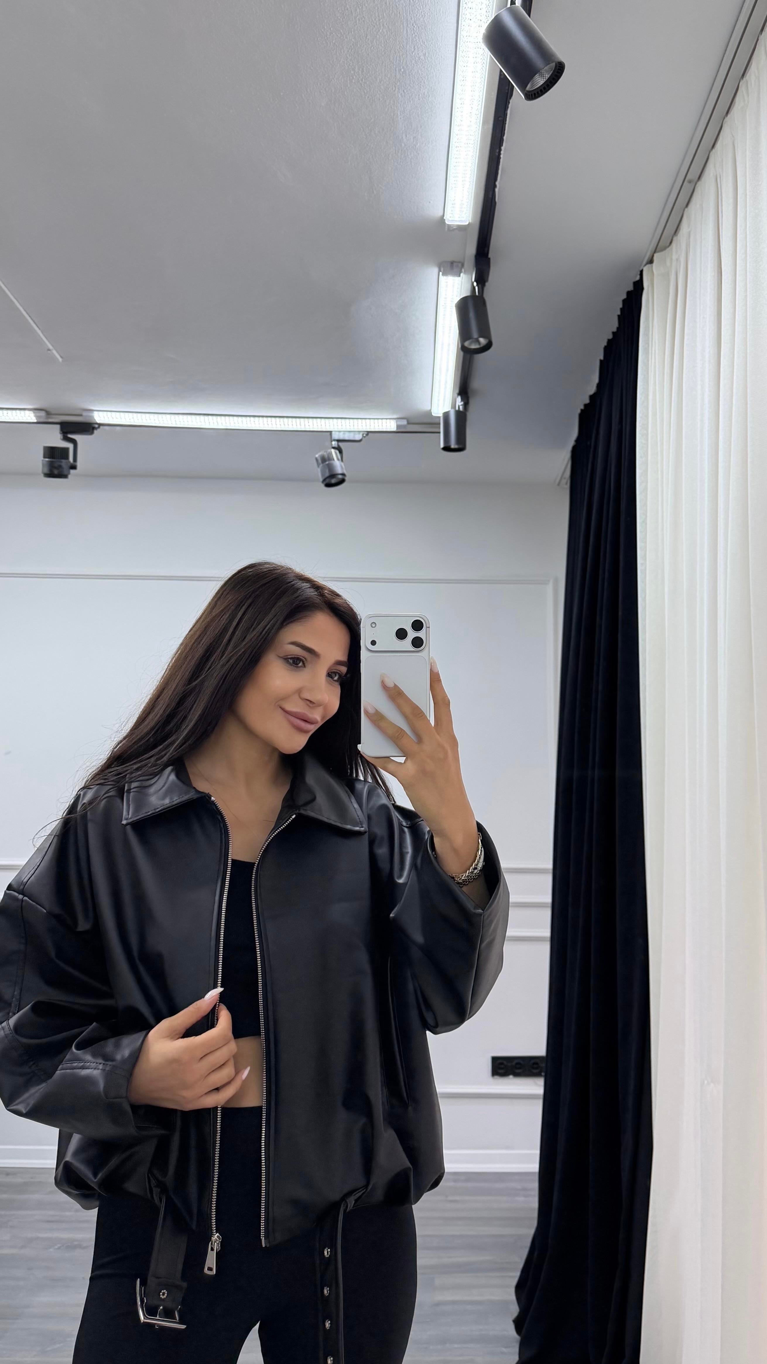 Siyah Beli Kemerli Bomber Oversize Deri Ceket