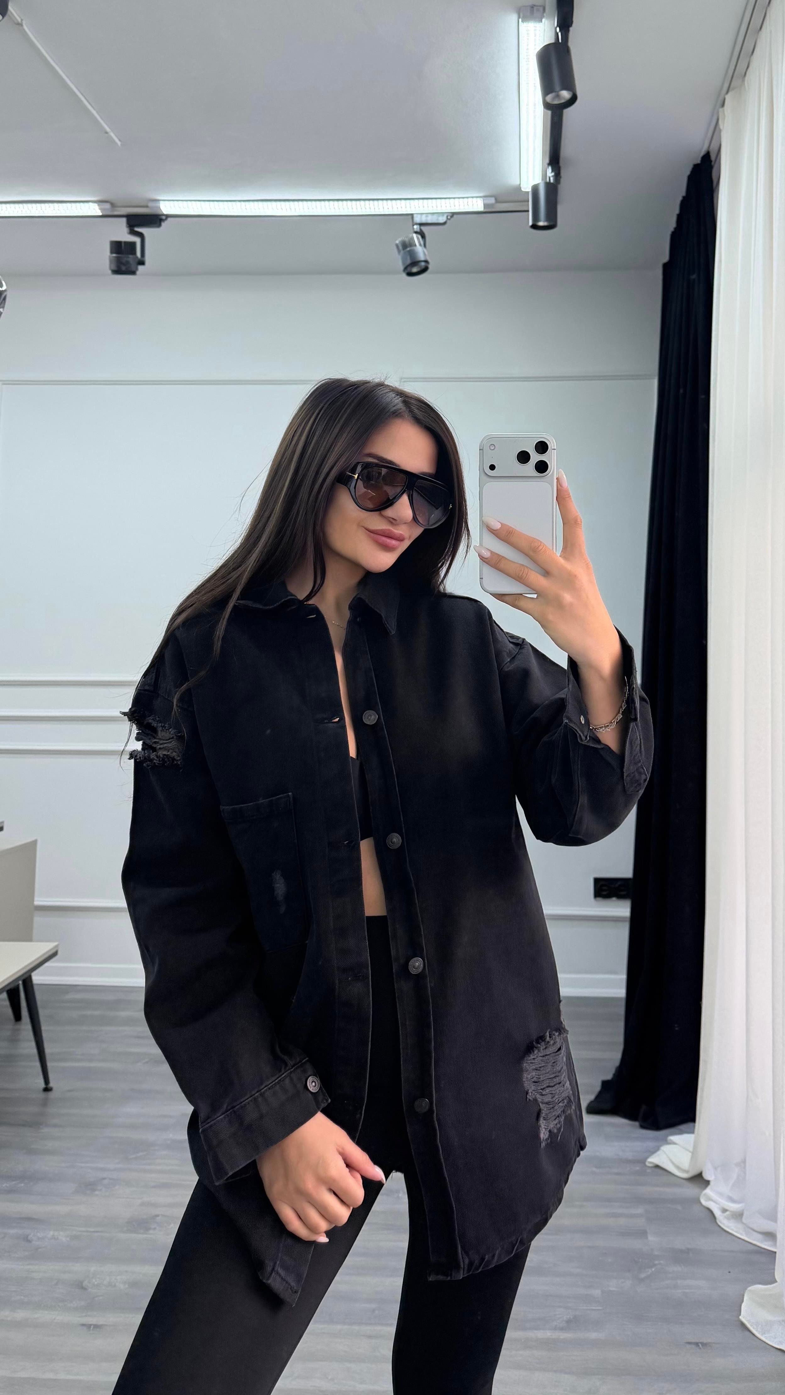 Siyah Denim Gömlek Yaka Arkası Öpücük Baskılı Elbise