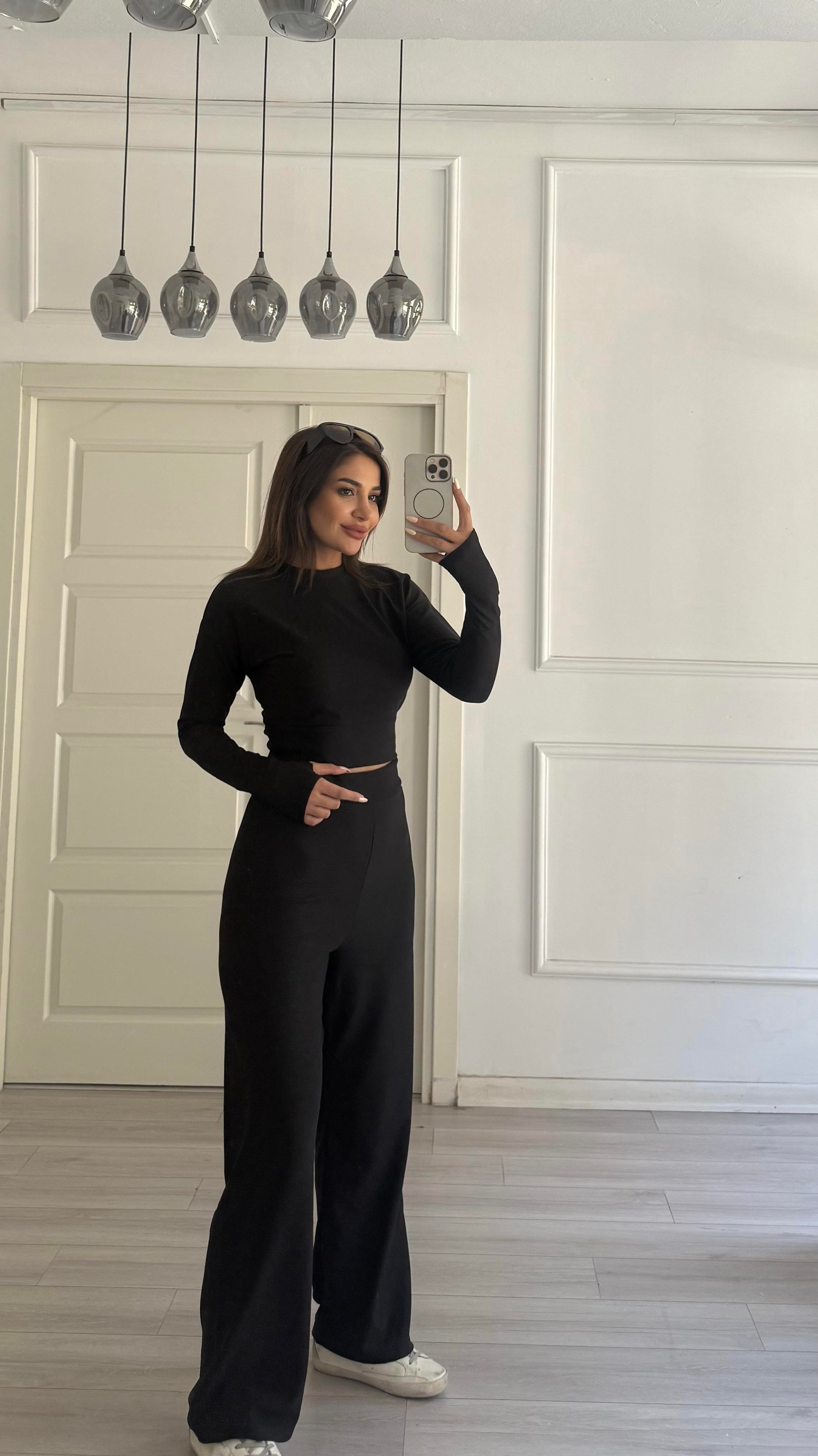 Siyah Dokuma Kumaş Parmak Geçmeli Takım