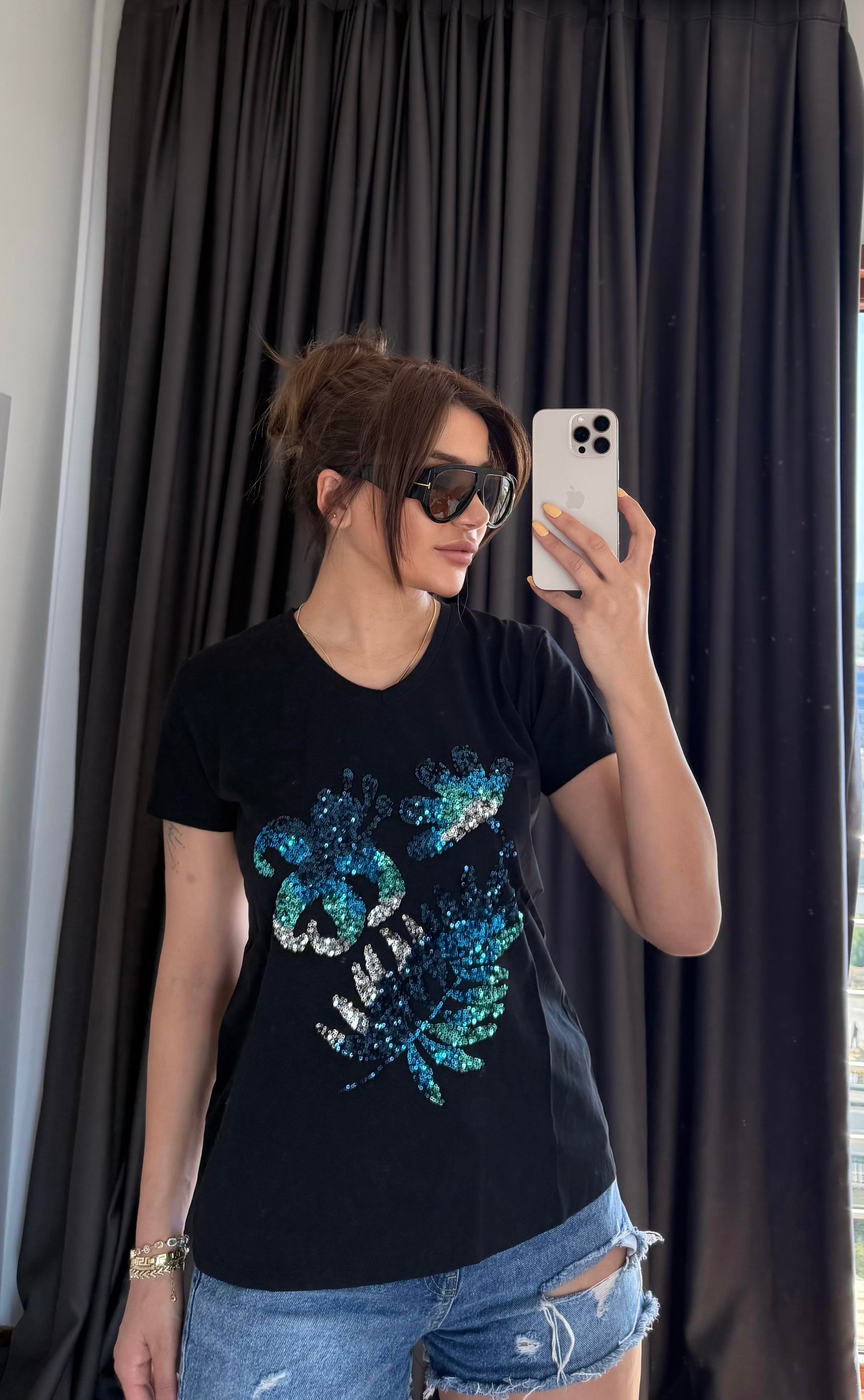 Siyah Yeni Sezon %100 Pamuk T-shirt-Çiçek İşlemeli