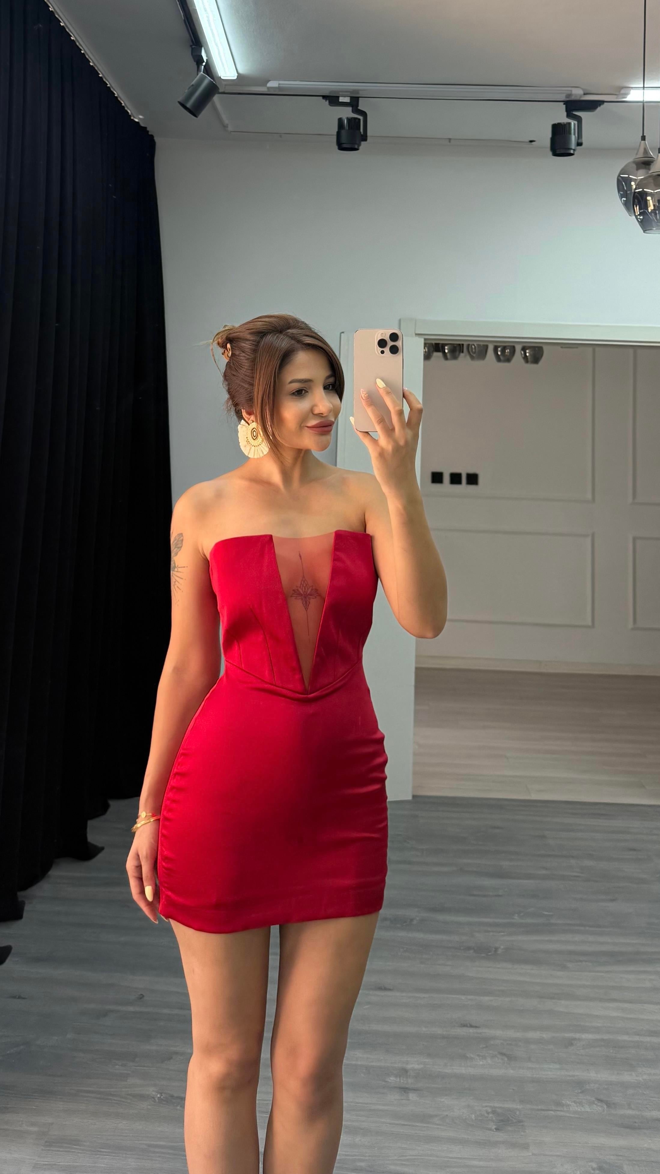 Straplez Mini Düz Kırmızı Elbise