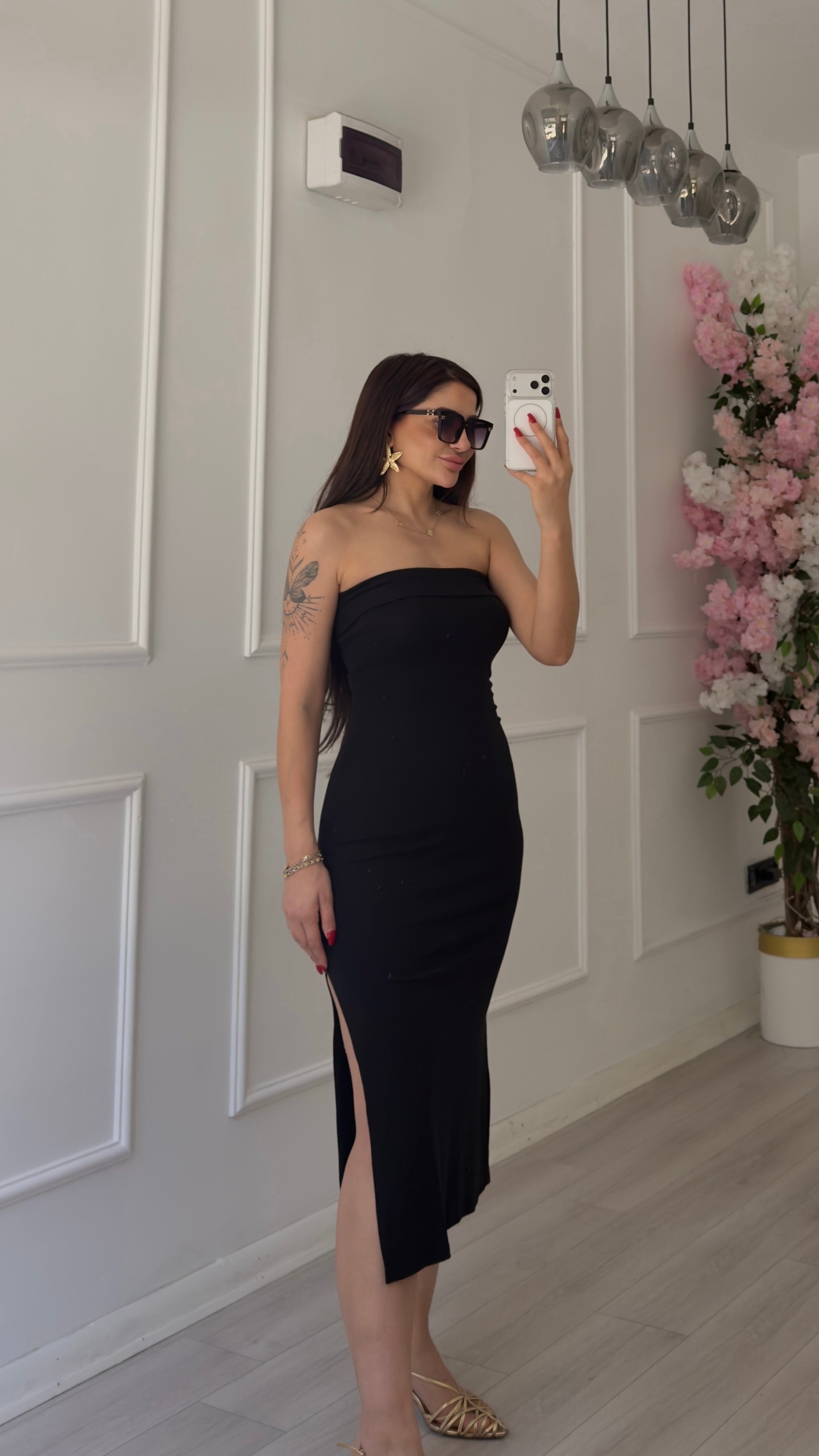 Straplez Yırtmaçlı Midi Elbise Siyah