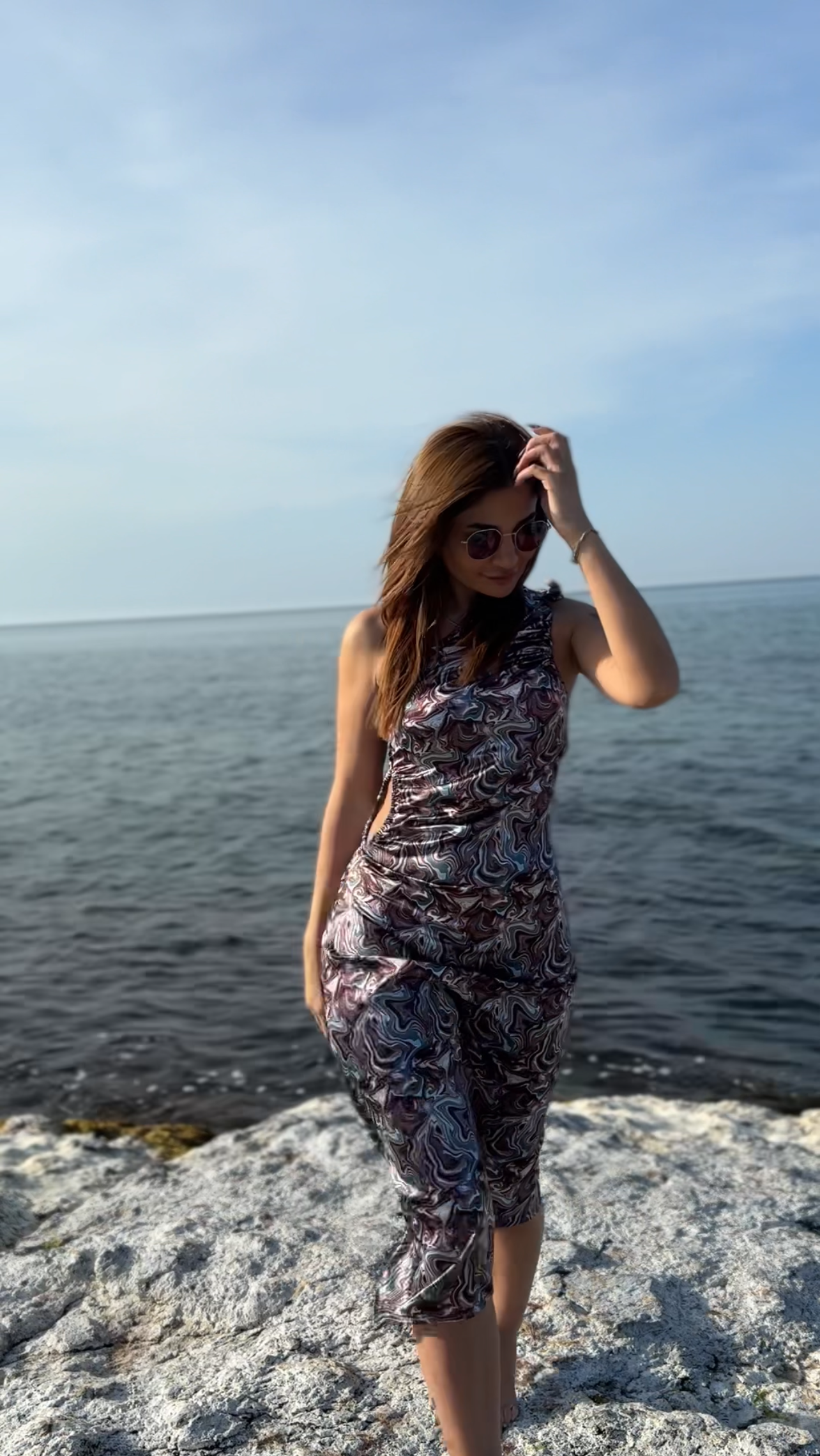 Turkuaz Bele  Oturan Midi Tek Omuz Saten Elbise