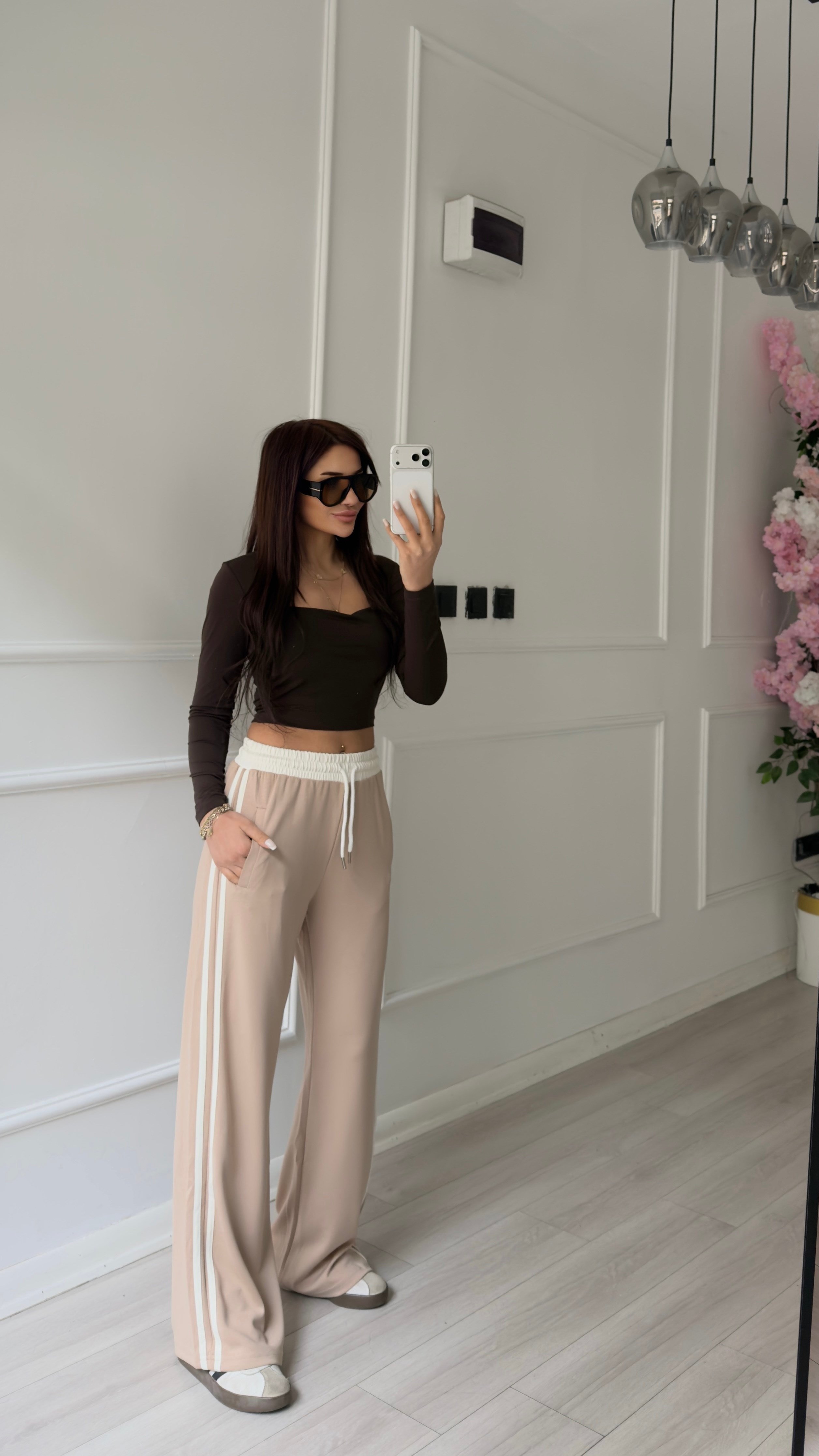Yandan Çizgi Detaylı Bej Eşofman
