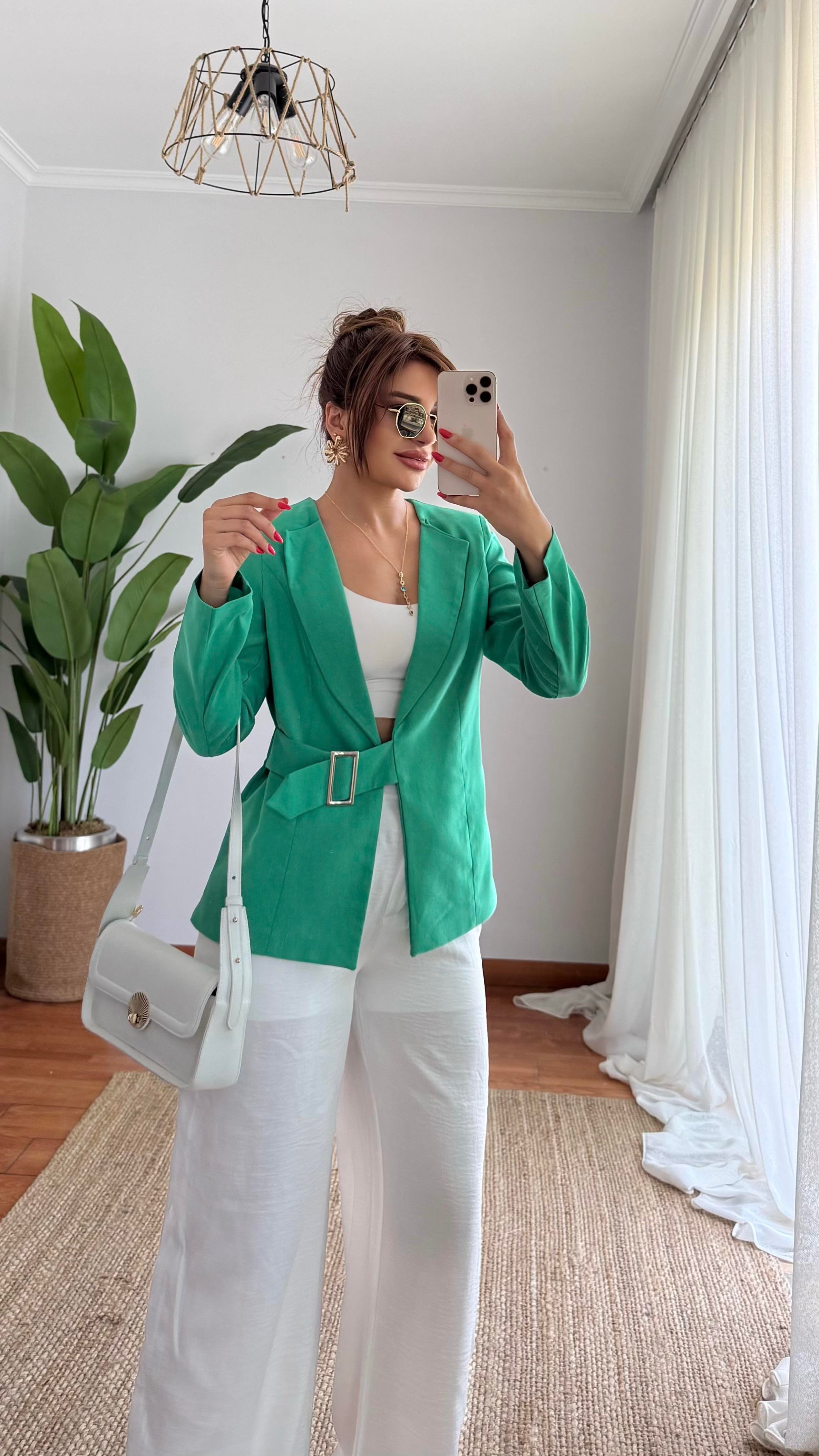 Yedek Askılı Beyaz Deri Omuz Çantası Kadınlar için Küçük Sığır Derisi Çapraz Askılı Çanta Moda Kapaklı Cüzdan Kadın Zarif El Çantası
