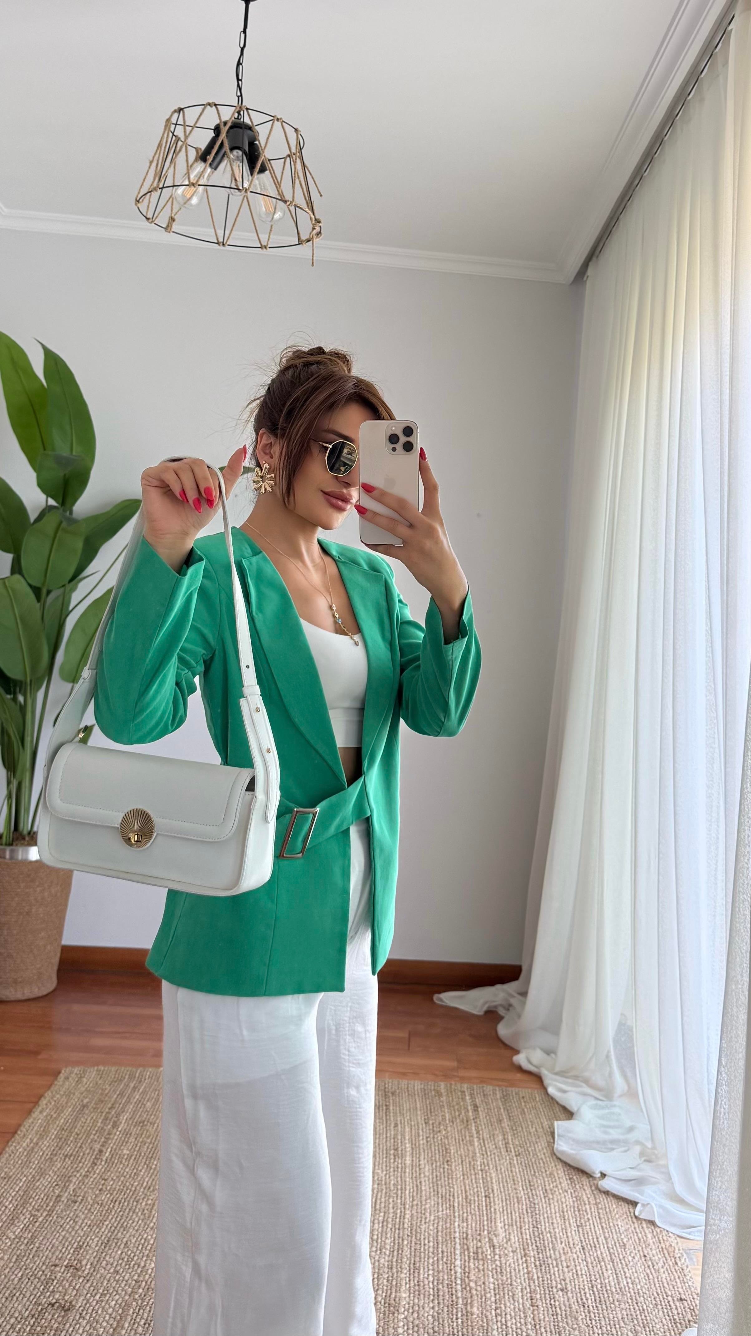 Yedek Askılı Beyaz Deri Omuz Çantası Kadınlar için Küçük Sığır Derisi Çapraz Askılı Çanta Moda Kapaklı Cüzdan Kadın Zarif El Çantası