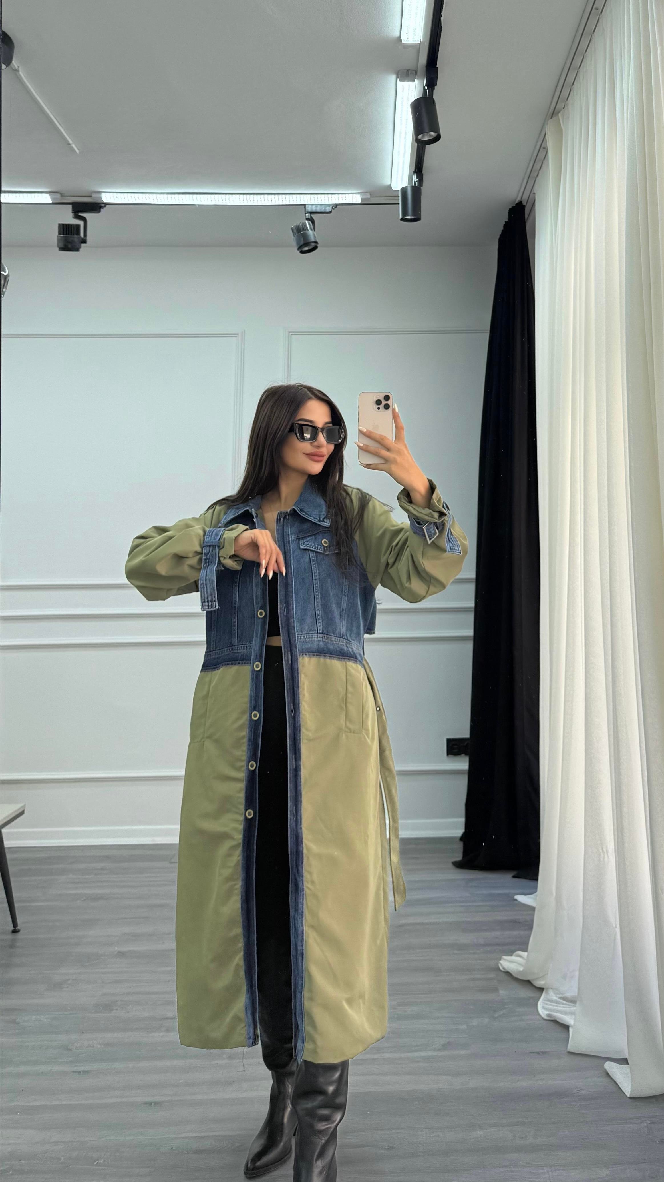 Yeşil Uzun Denim Detaylı Kuşaklı Trençkot