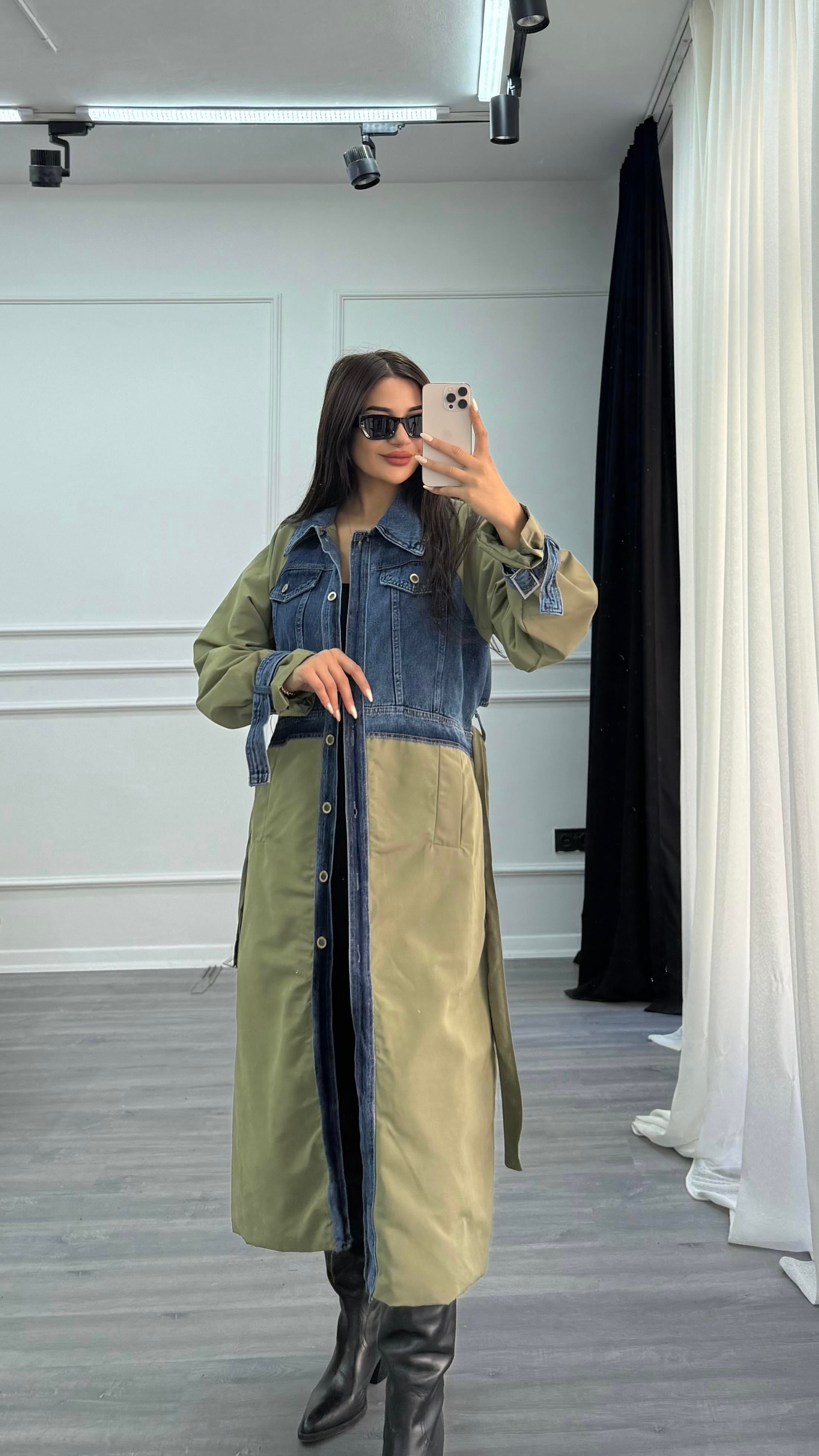 Yeşil Uzun Denim Detaylı Kuşaklı Trençkot