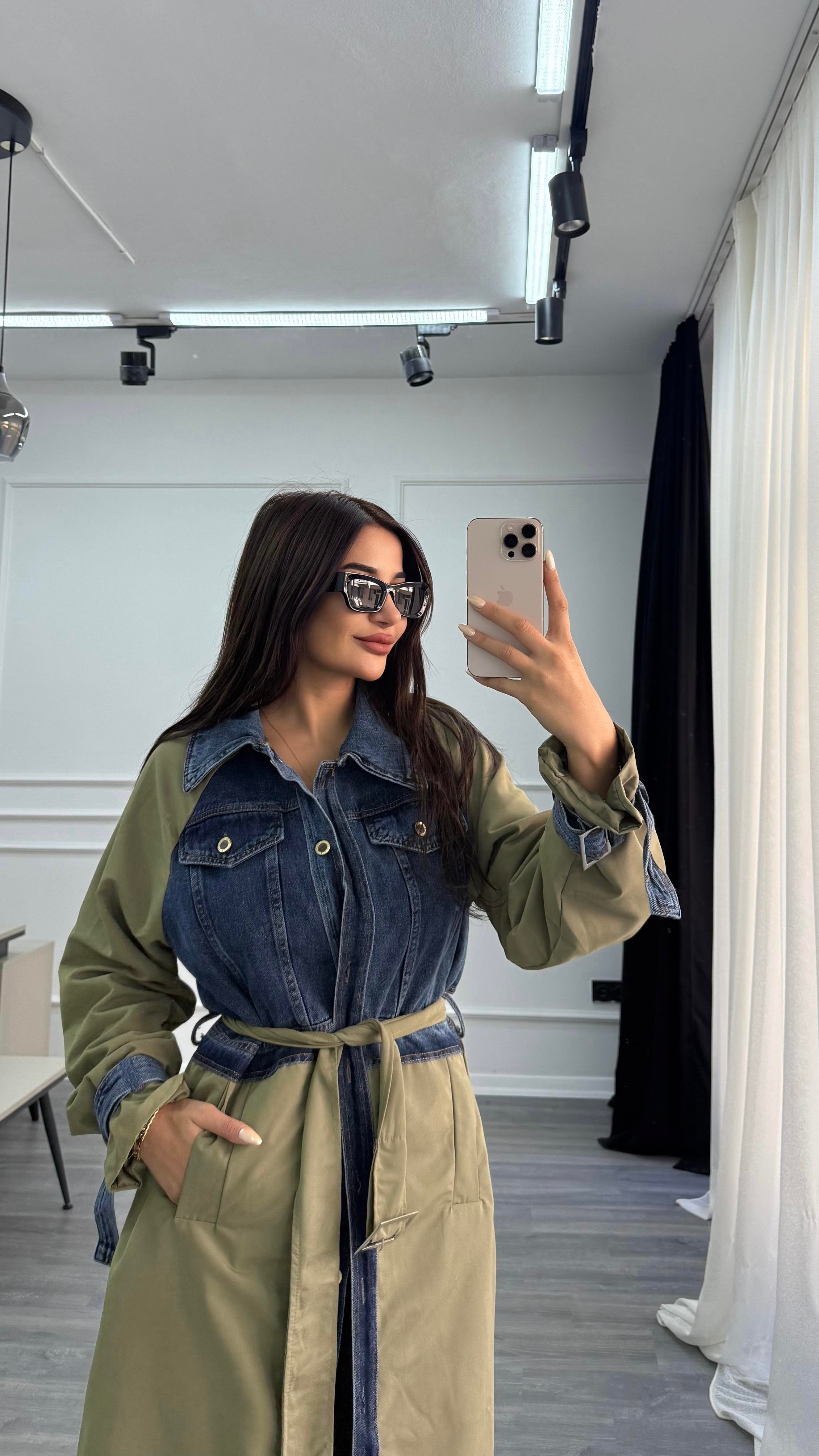 Yeşil Uzun Denim Detaylı Kuşaklı Trençkot