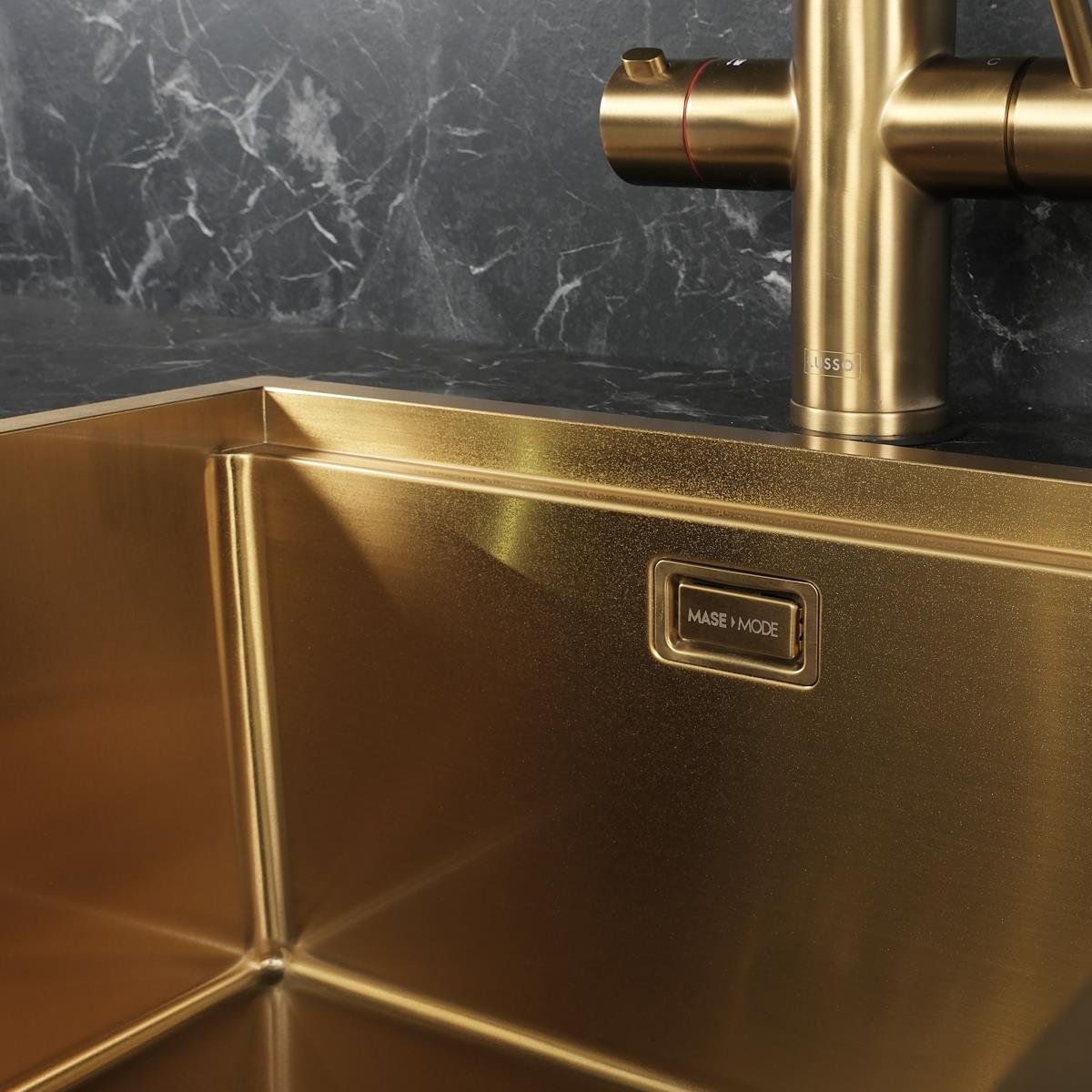 Allure El Yapımı PVD Eviye Seti 44x44 cm Altın (Gold)