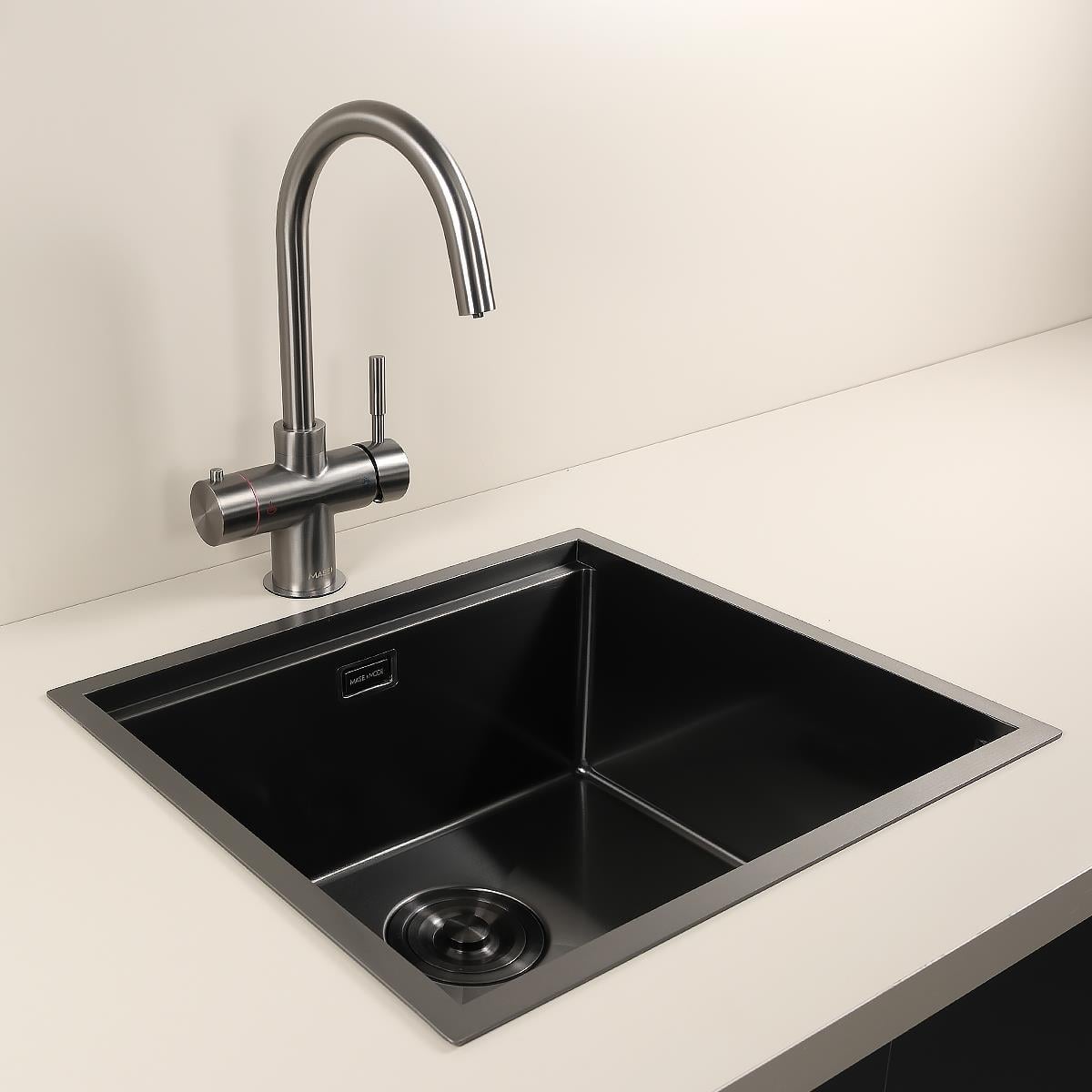 Allure El Yapımı PVD Eviye Seti 49x44 cm Siyah (Black)