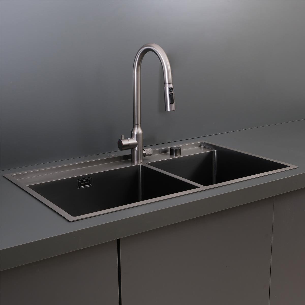 Giotto El Yapımı PVD Eviye Seti 86x51 cm Siyah (Black)