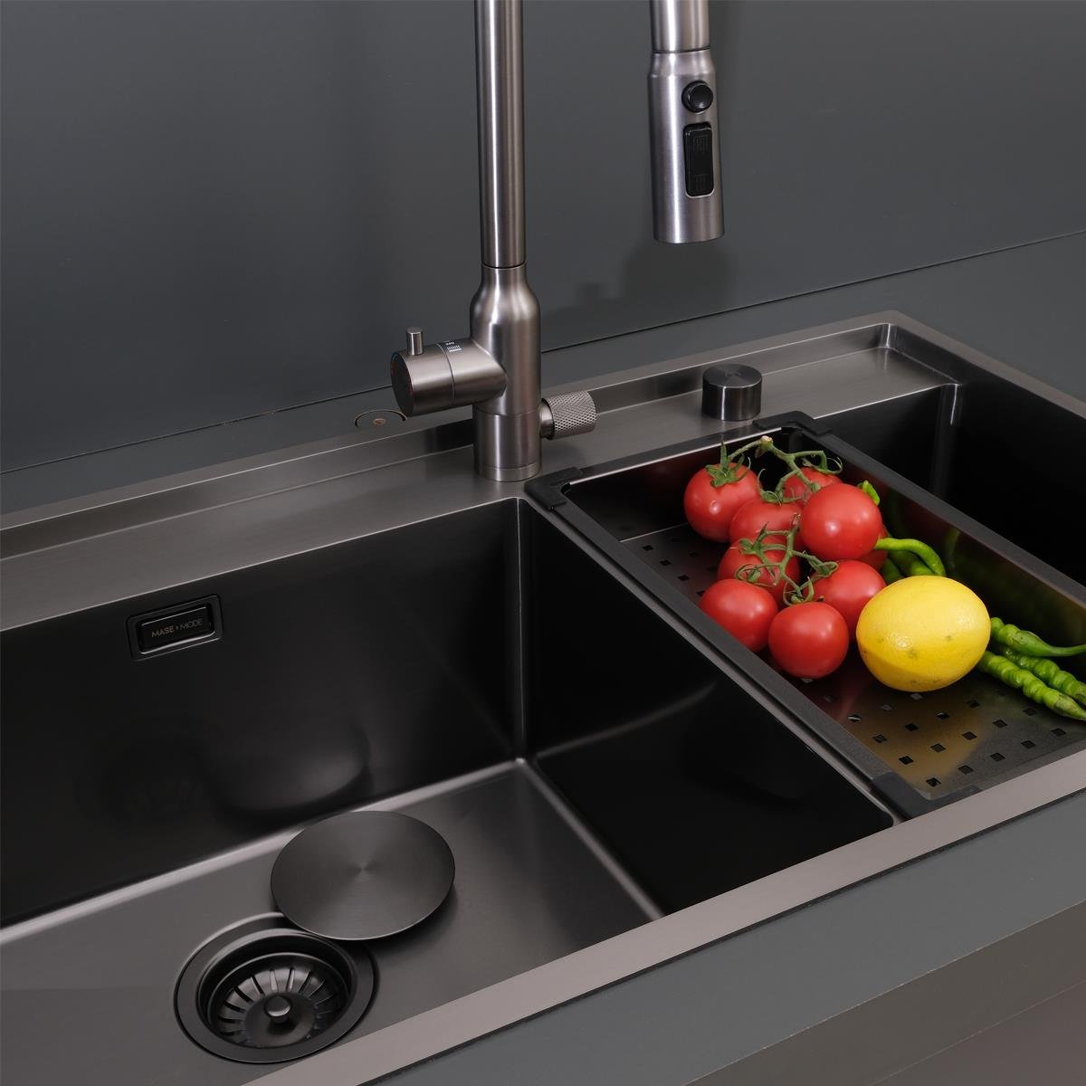 Giotto El Yapımı PVD Eviye Seti 86x51 cm Siyah (Black)