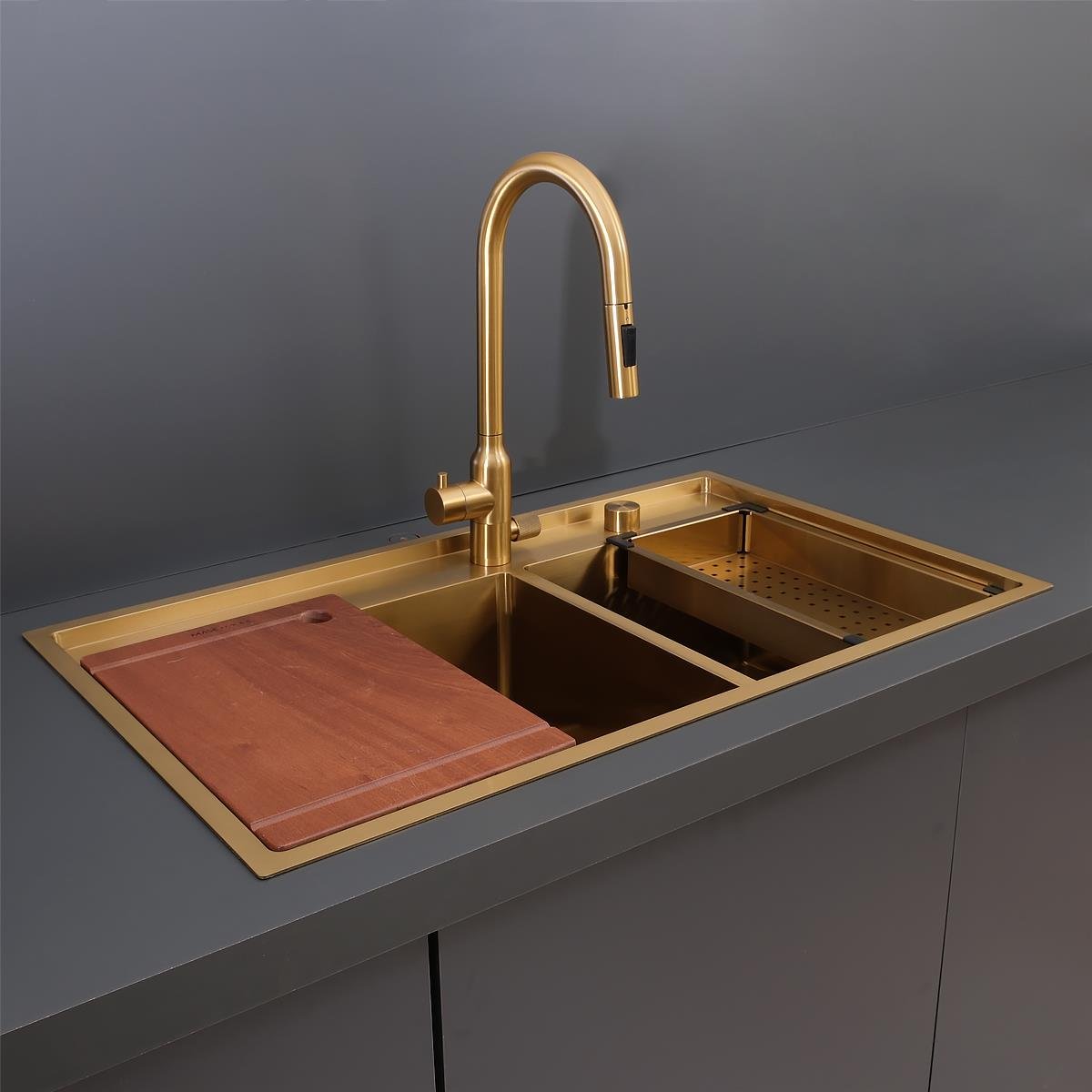 Giotto  El Yapımı PVD Eviye Seti 86x51 cm Altın (Gold)