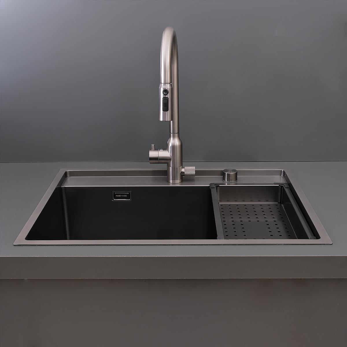 Murano El Yapımı PVD Eviye Seti 68x51 cm Siyah (Black)