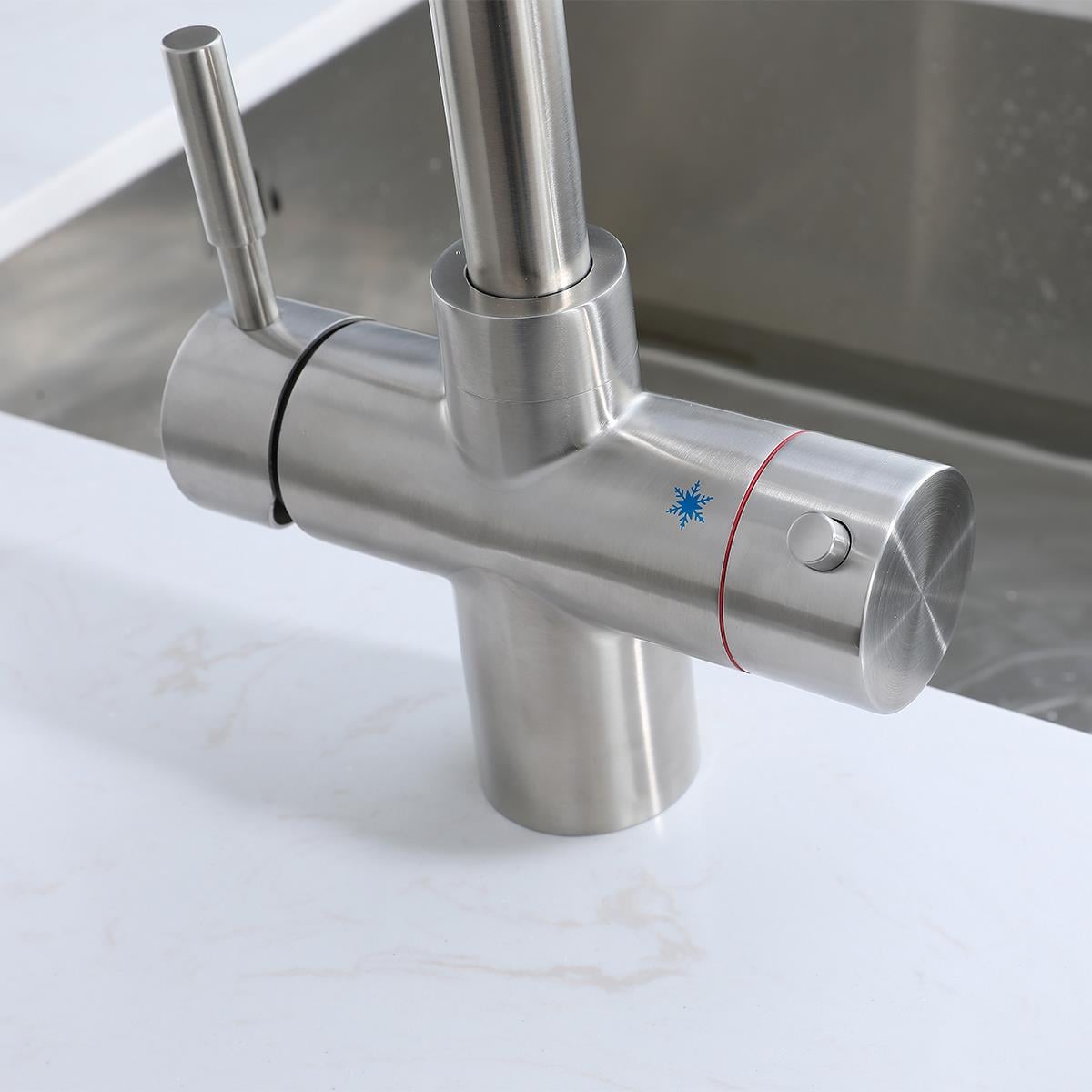 Sparkling 6'sı 1 Arada Anında Kaynar Su ve Soda Batarya Sistemi (Brushed Nickel)