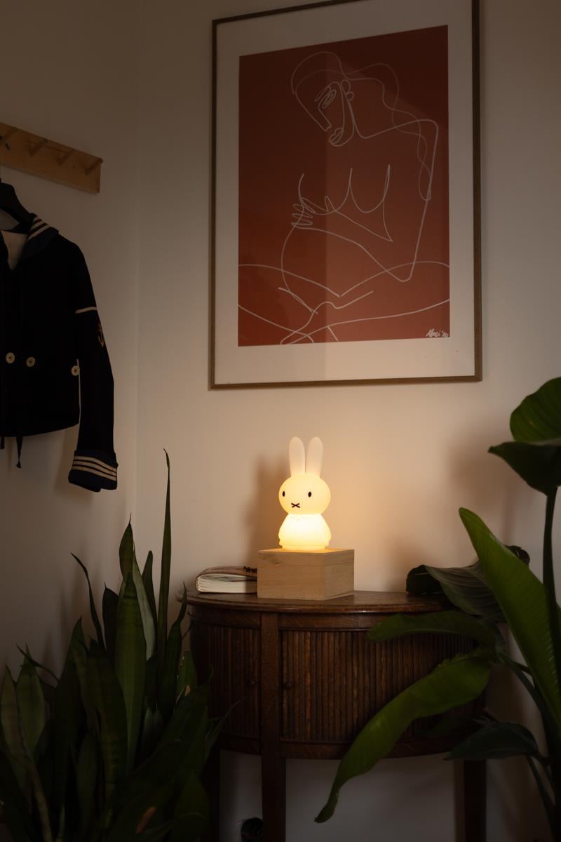 Aydınlatma, Miffy Shines Miffy Lamba MR MARIA