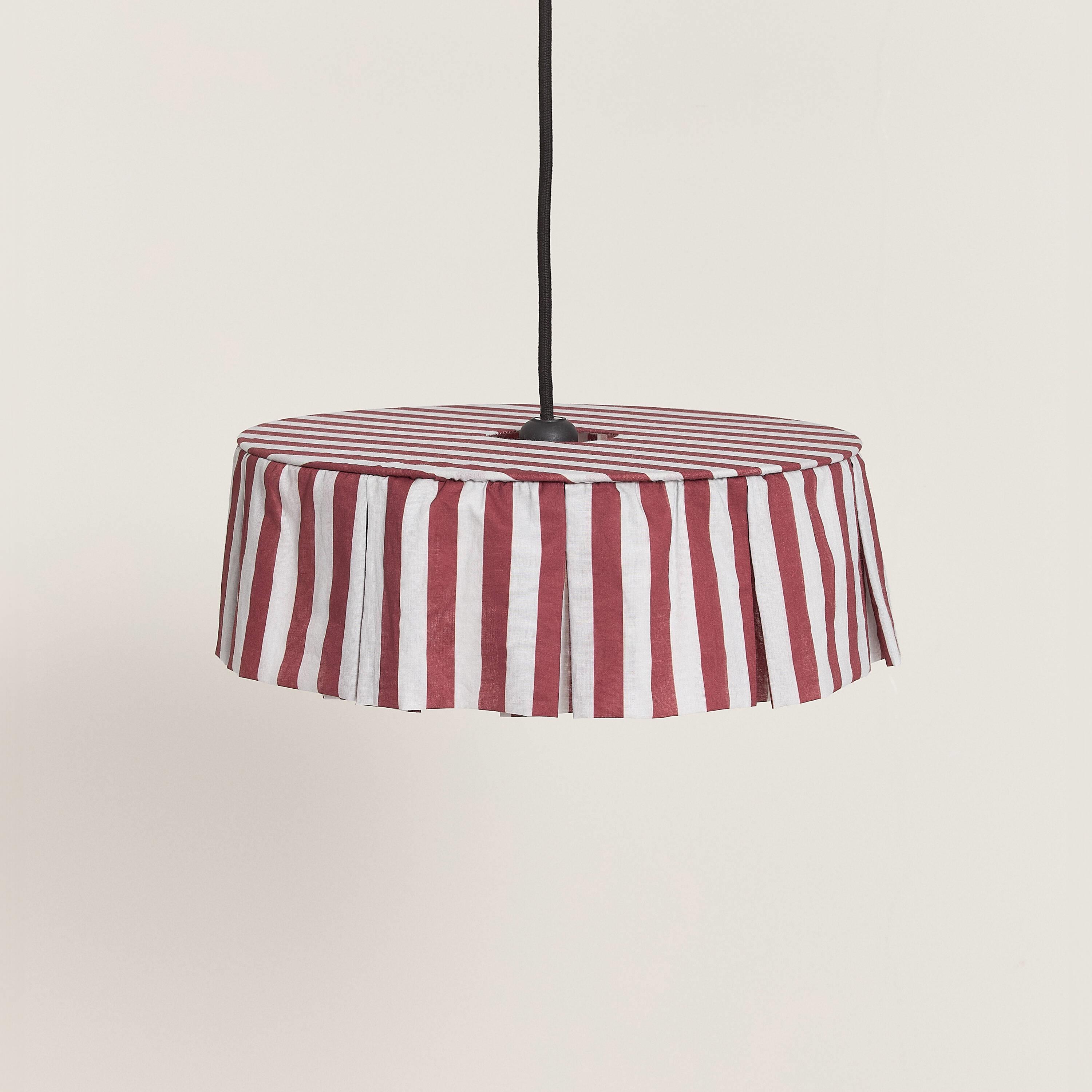 Vibes Aydınlatma Şapkası, 40cm çap, Maroon Stripes Kategorisiz NOBODINOZ