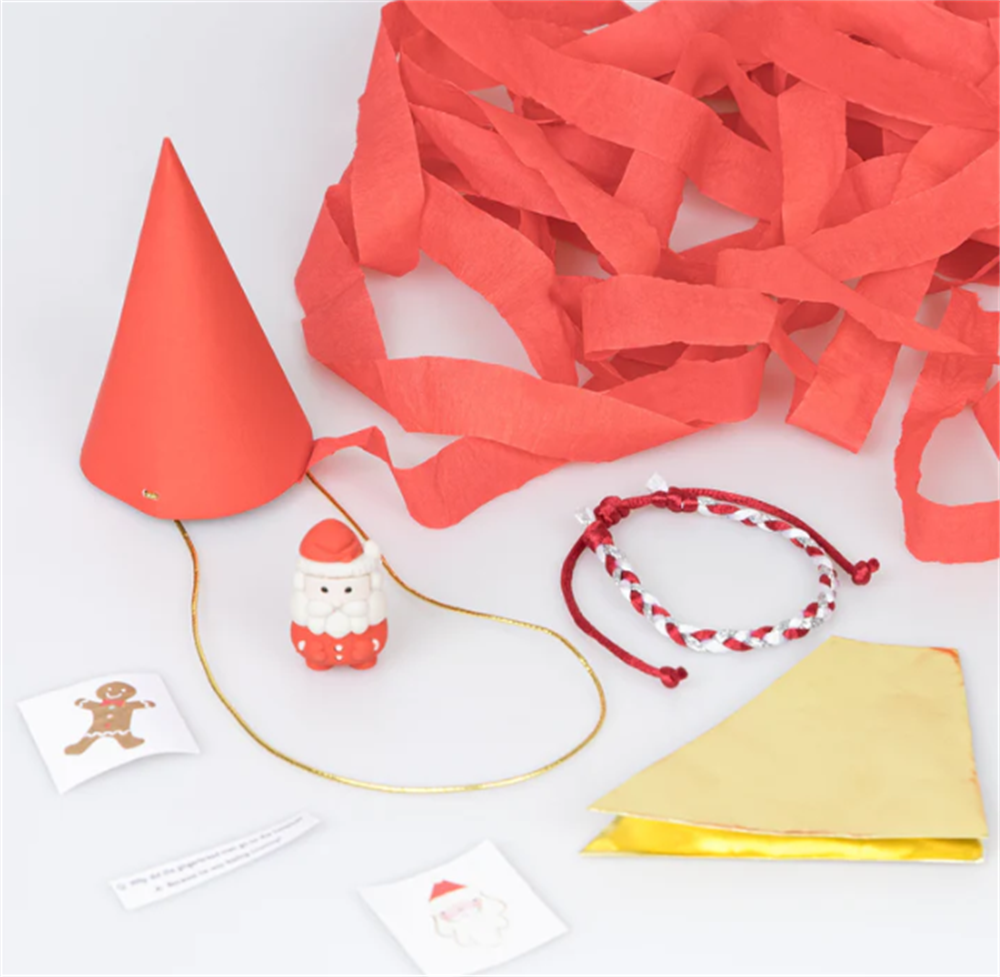 Meri Meri - Surprise Santa Hats - Süprizli Noel Baba Şapkalar (3'lü)